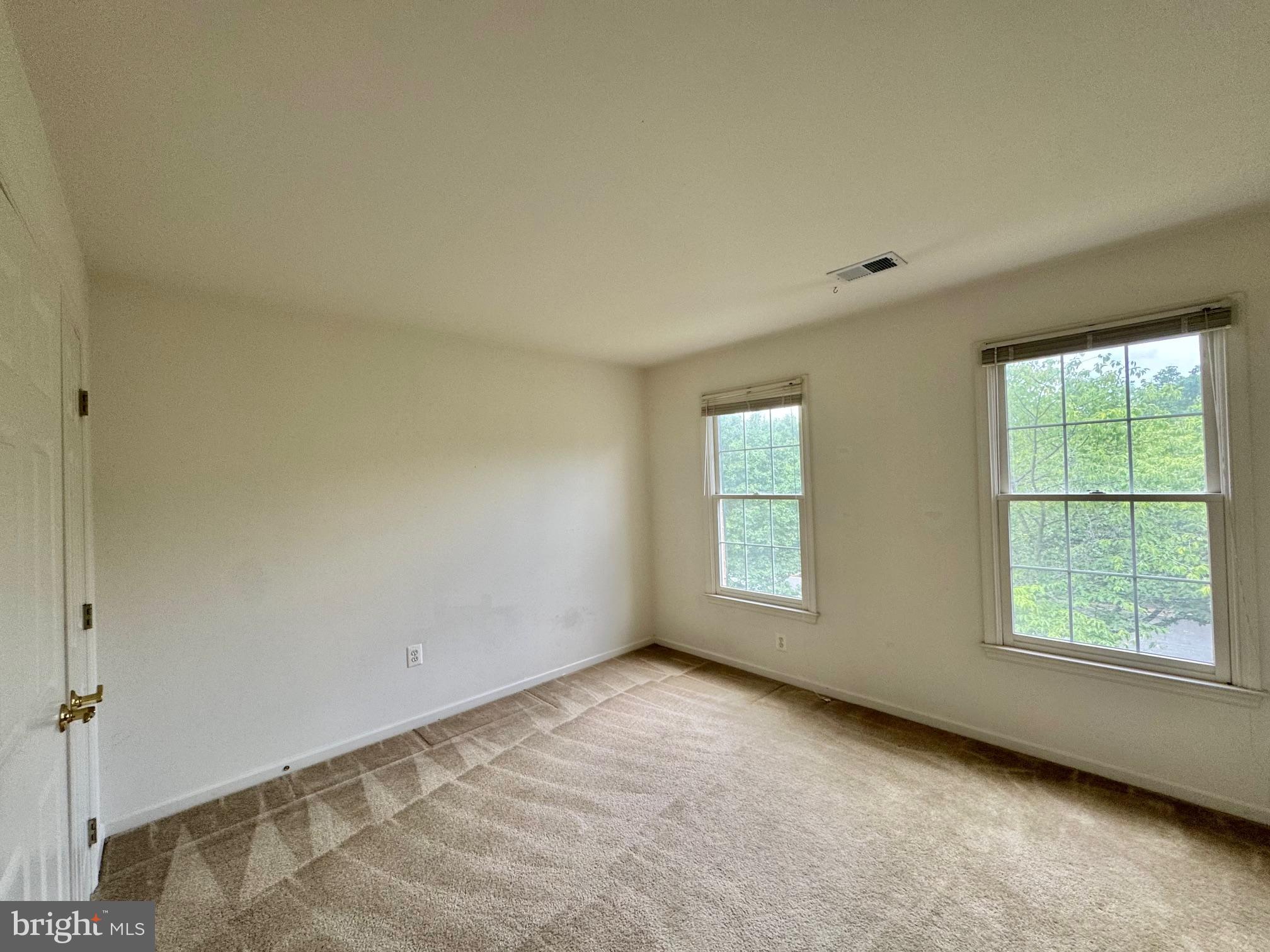 ASHBURN - Residential Lease