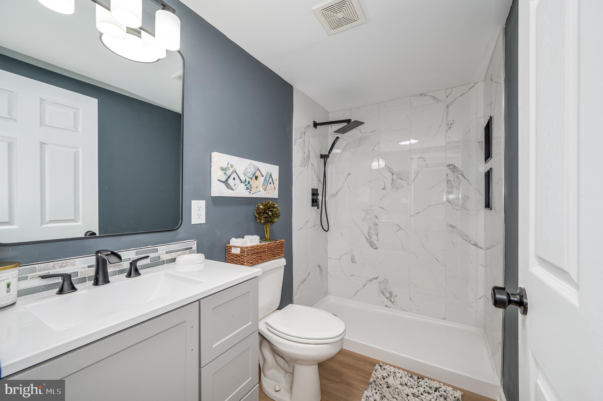 THE WOODS - Residential