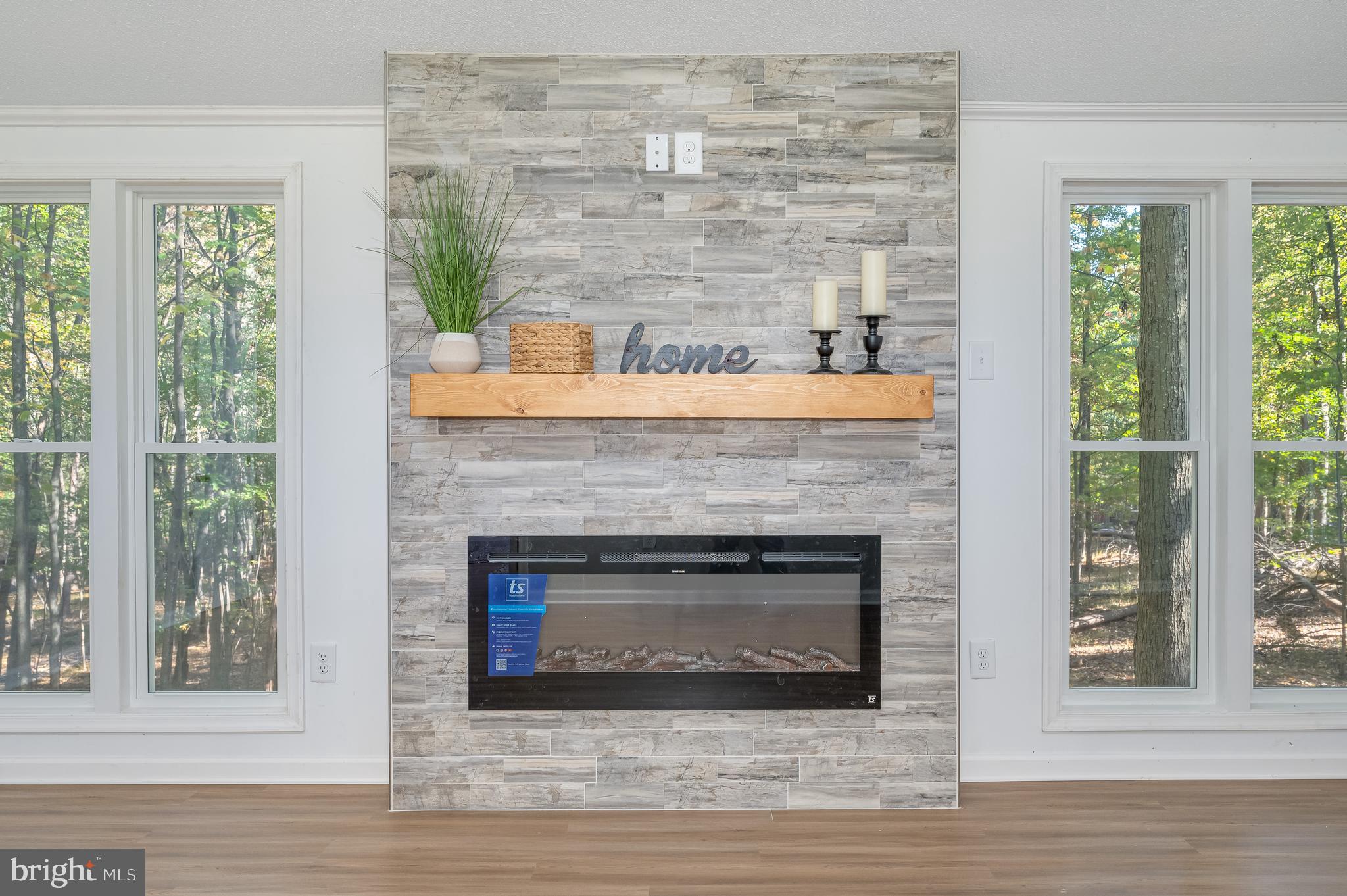 THE WOODS - Residential