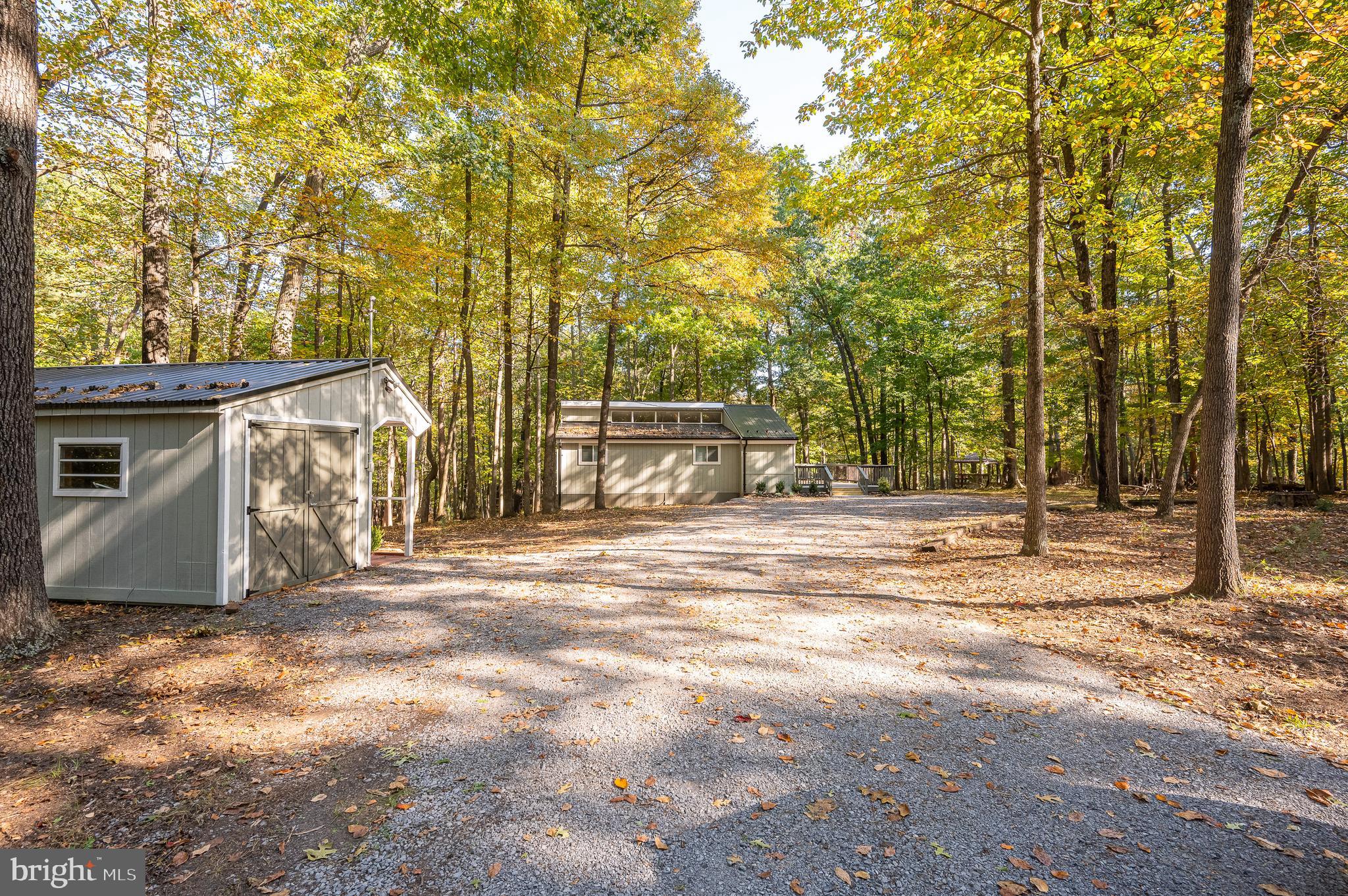 THE WOODS - Residential