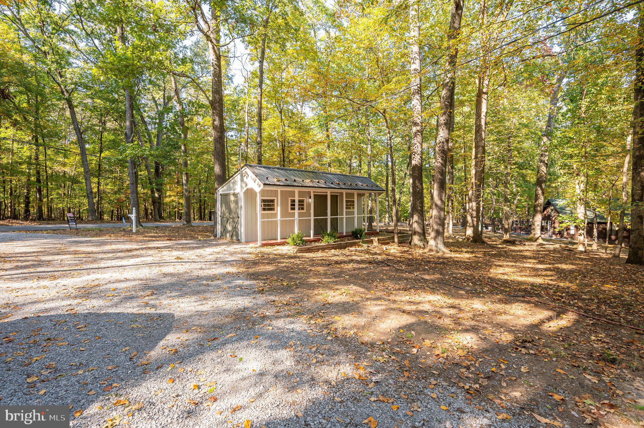 THE WOODS - Residential