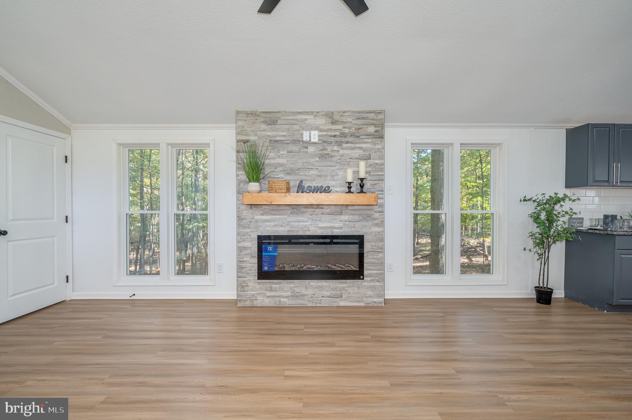 THE WOODS - Residential