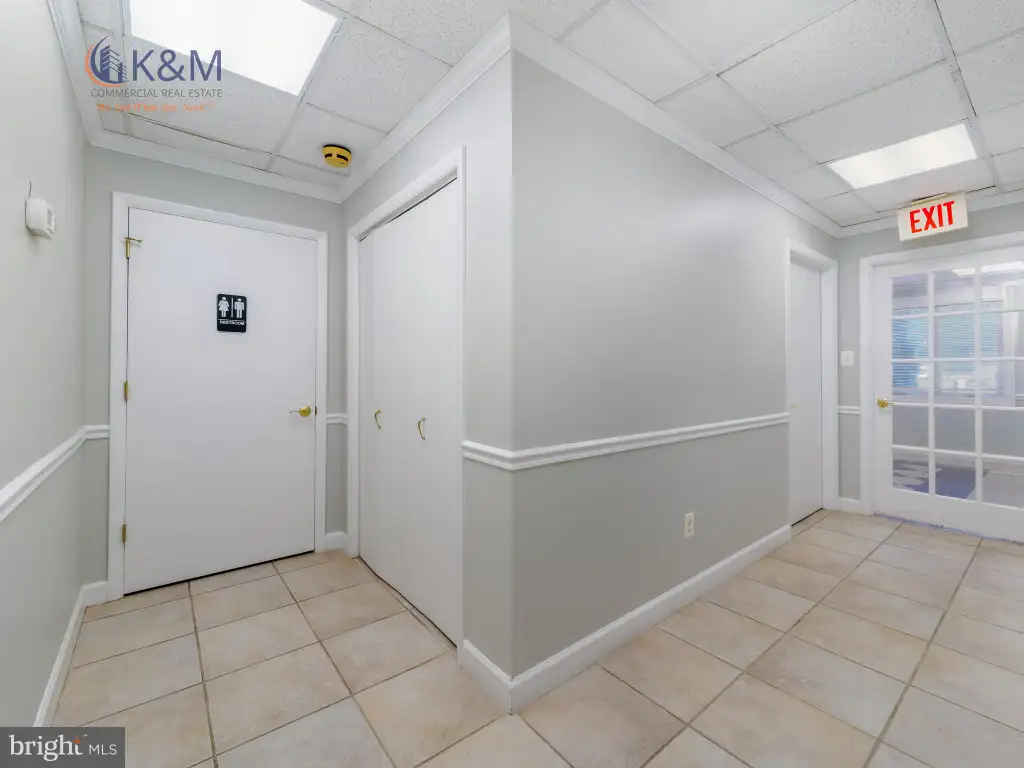 Additional image 10 of 5205 Lyngate Court Unit 6, Burke, VA 22015