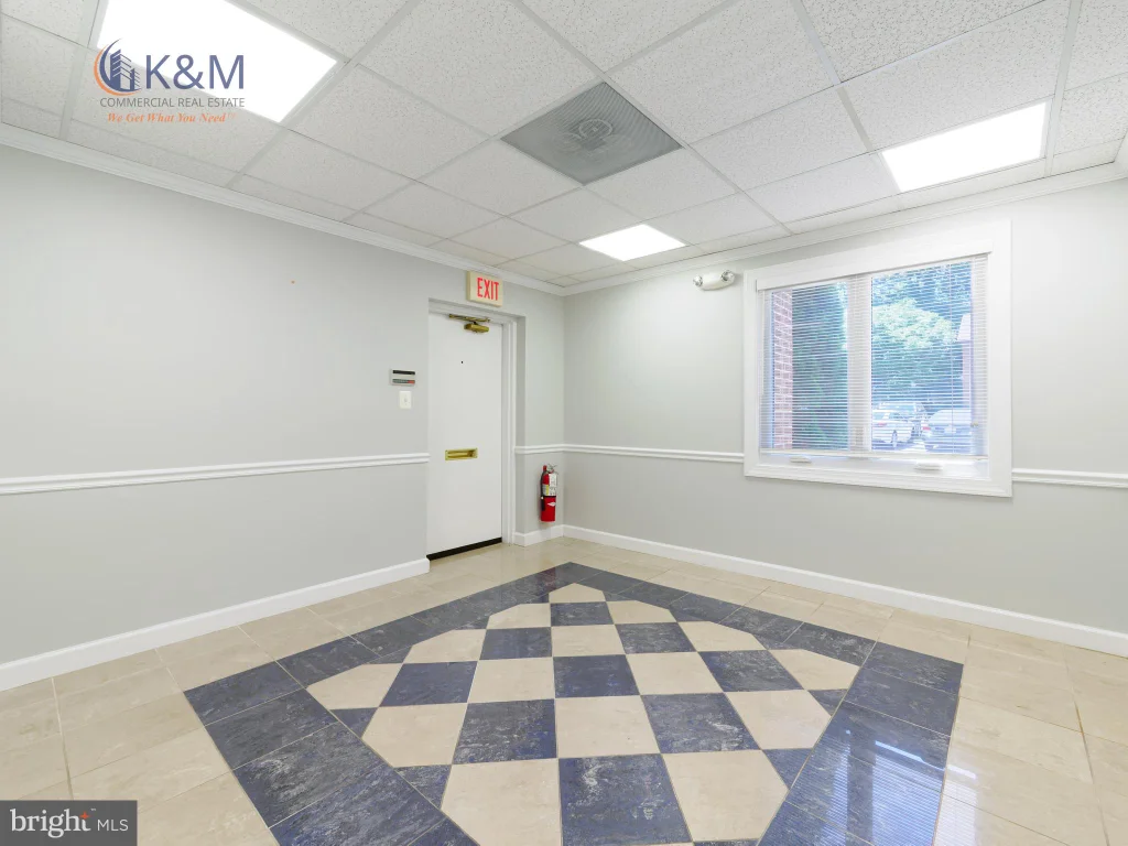 Additional image 4 of 5205 Lyngate Court Unit 6, Burke, VA 22015