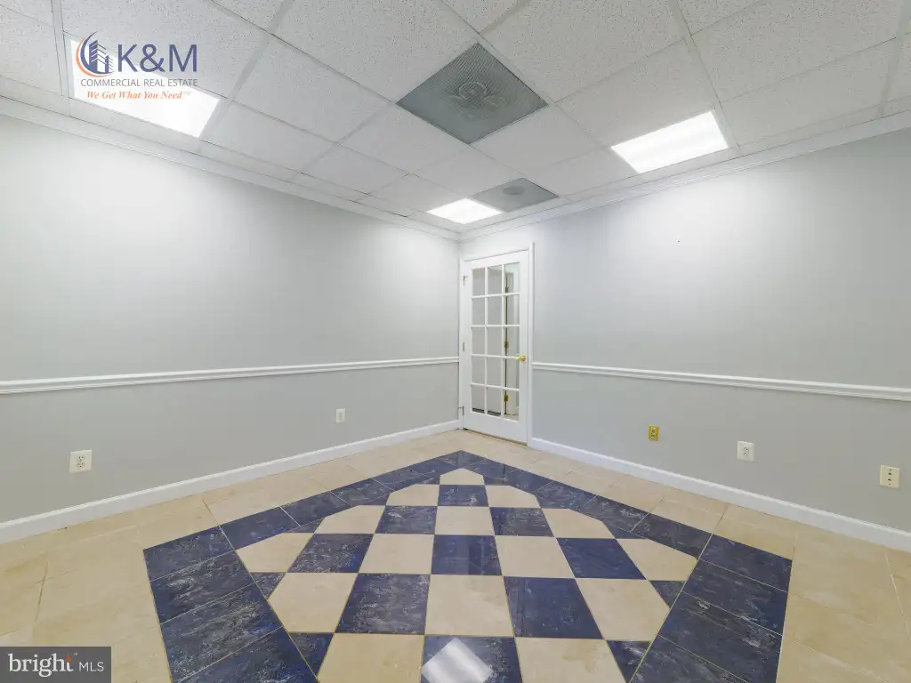 Additional image 3 of 5205 Lyngate Court Unit 6, Burke, VA 22015