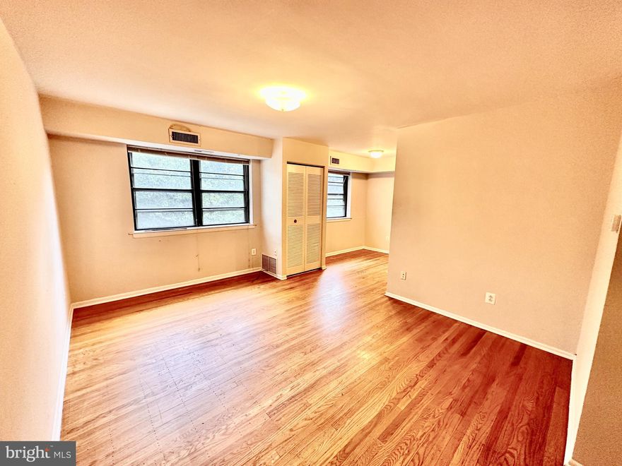 East Falls 2 bedroom apartment with central air, dishwasher and hardwood floors available for August 1 move in. Spacious, open-concept living room/dining room/kitchen. Unit is located on the top floor - no one above you! Large bedrooms with oversized closets. Personal storage locker in basement for each unit. Laundry in the building. Off street assigned parking space! Less than one block from East Falls train station - 10 minutes to Center City. Convenient to Jefferson University, Kelly Drive, Drexel College of Medicine, City Ave and Main Street Manayunk. Cat friendly building - no pet deposit or fee. Heat, gas, water/sewer fee included in rent. Be sure to request the video tour. Reach out for applications and showings.