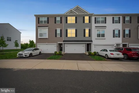 120 Edgewater Court, Quakertown, PA 18951 - #: PABU2094364