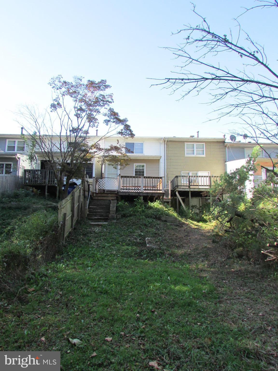 EDGE MEAD - Residential