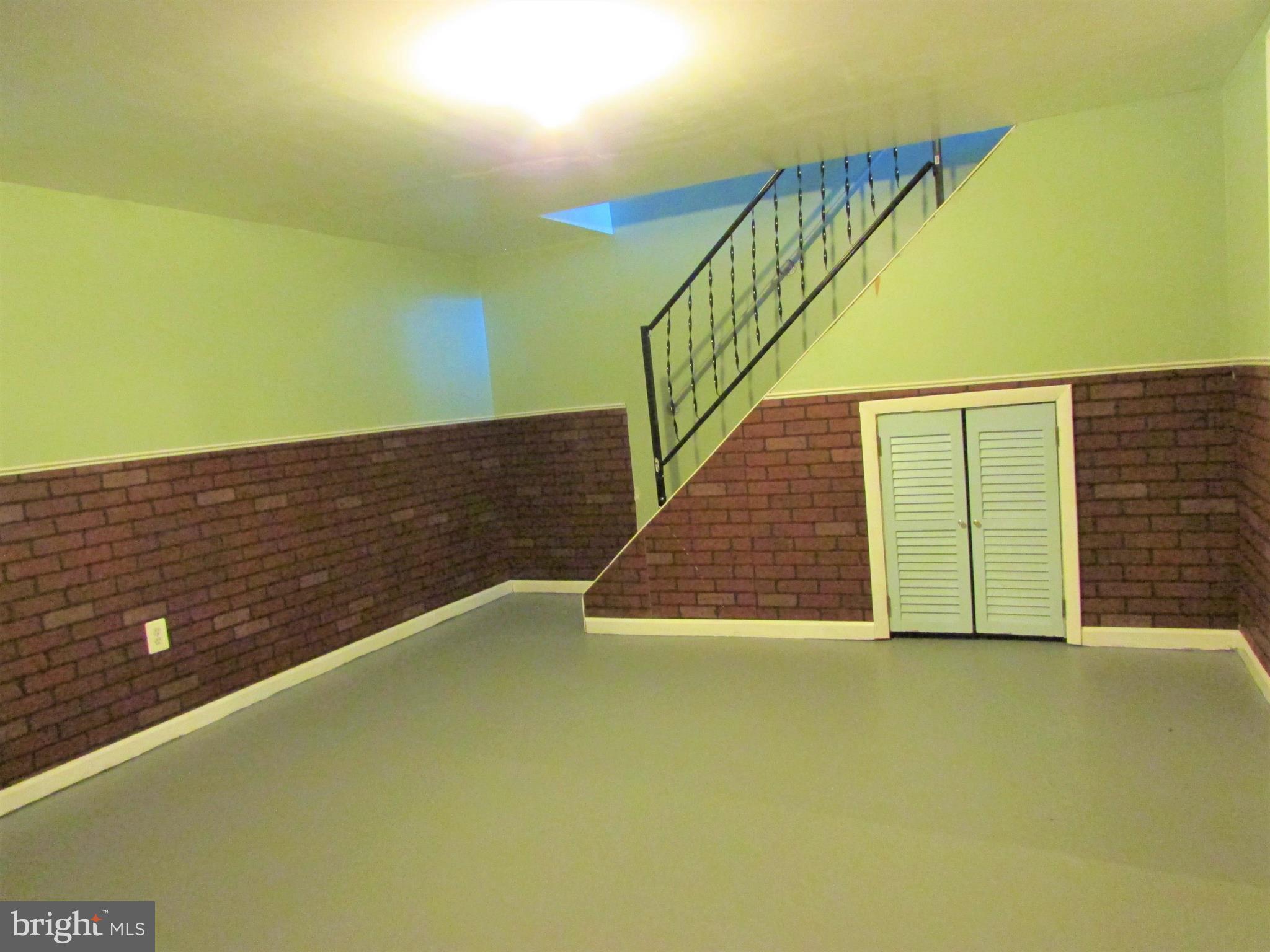 EDGE MEAD - Residential