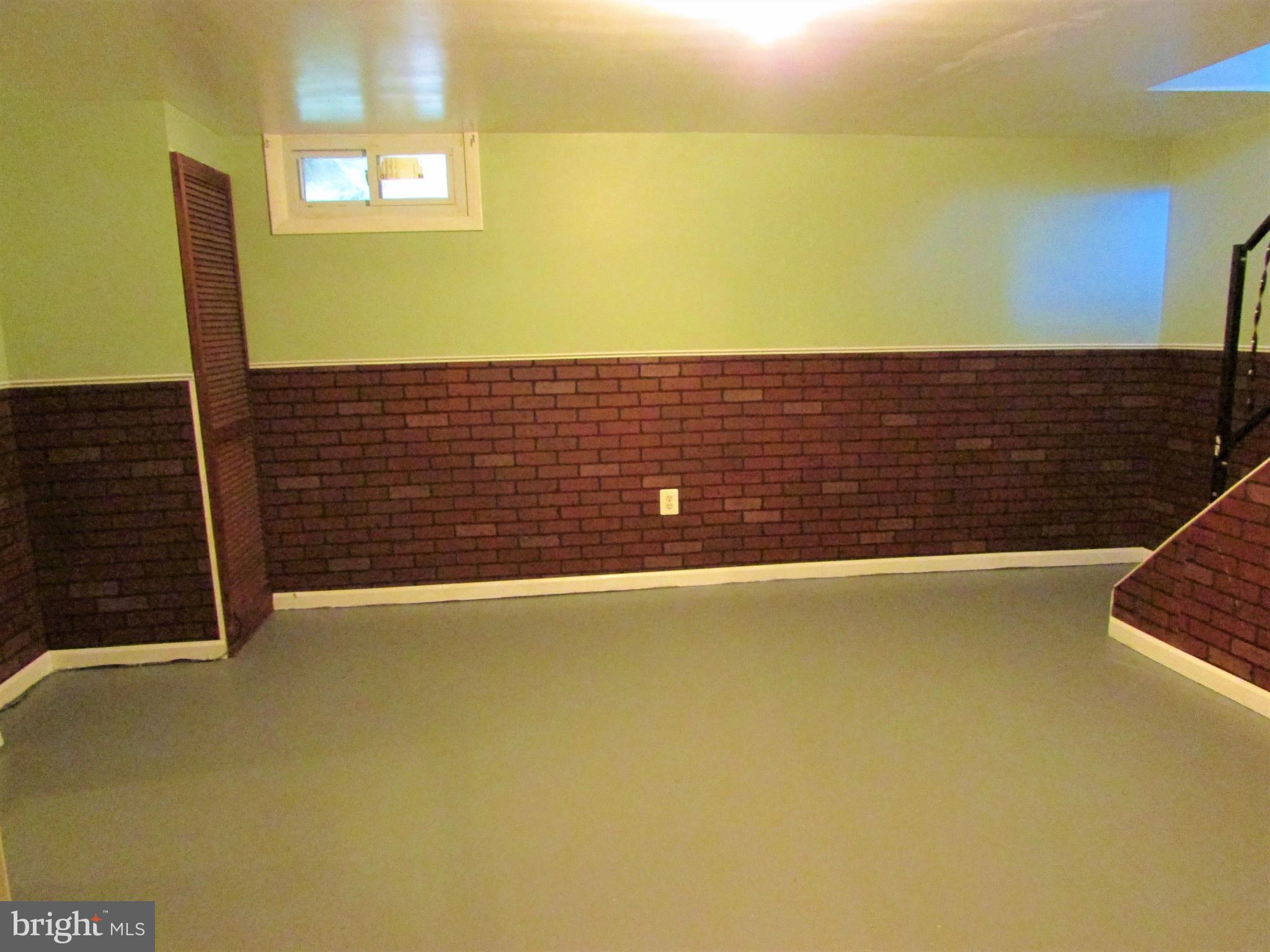 EDGE MEAD - Residential