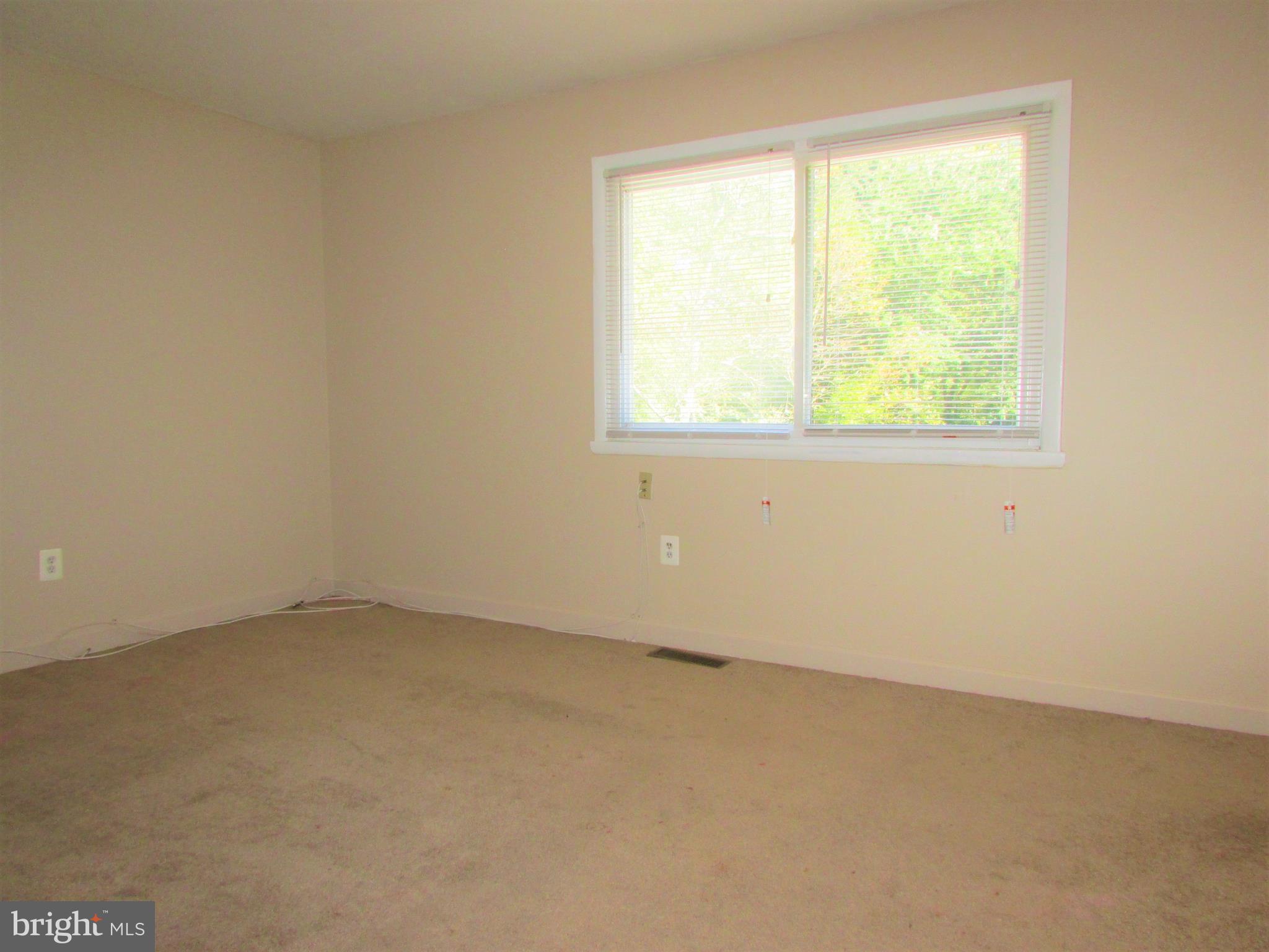 EDGE MEAD - Residential