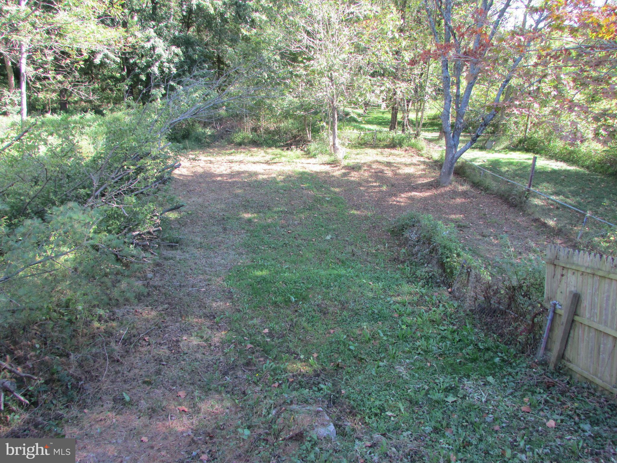 EDGE MEAD - Residential