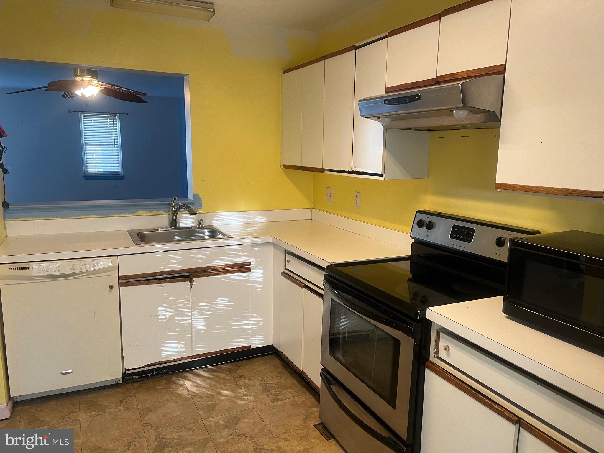 VILLAGE OF PAWNEE - Residential