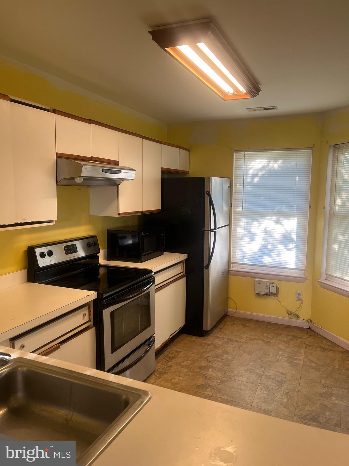 VILLAGE OF PAWNEE - Residential