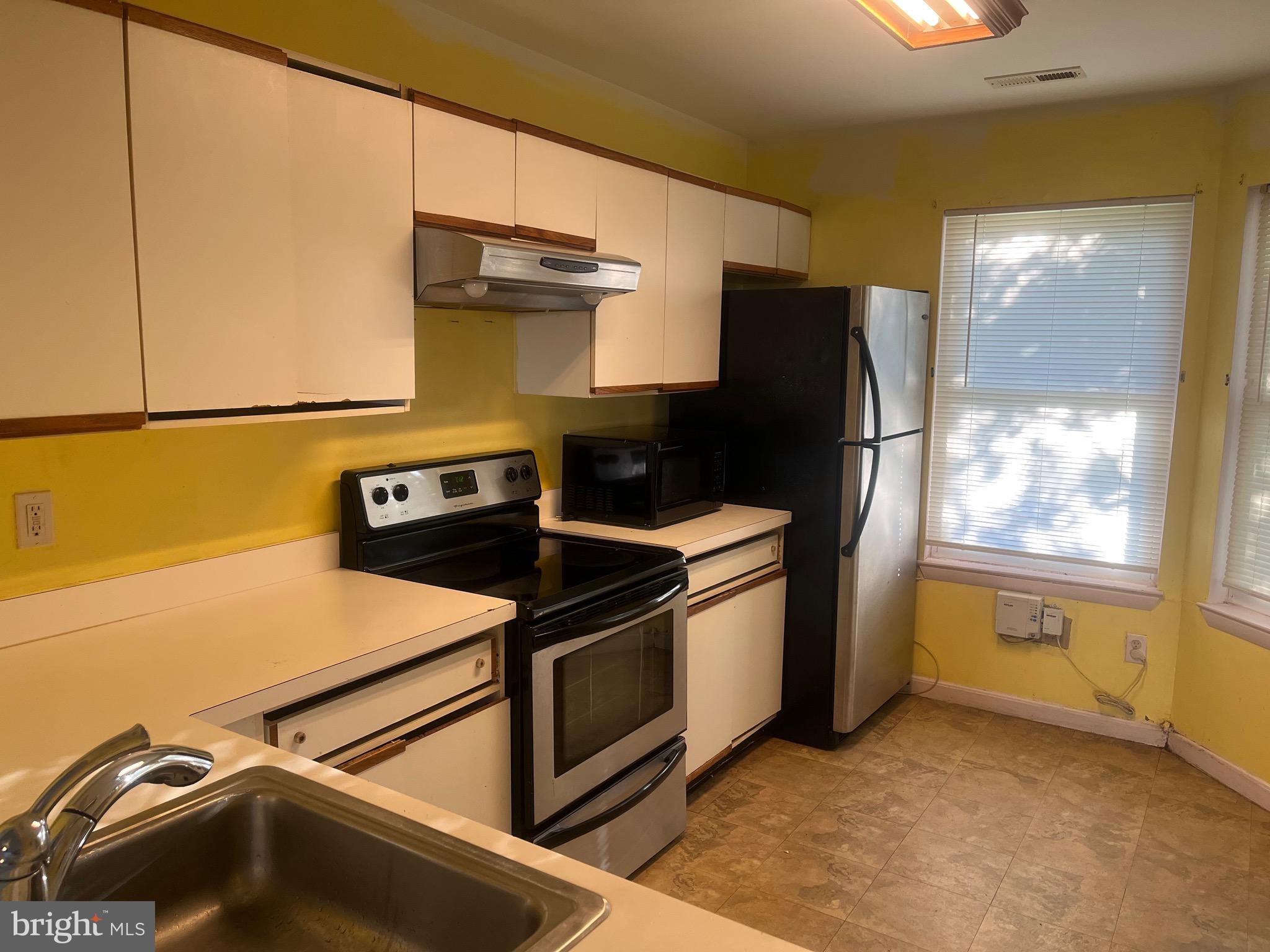 VILLAGE OF PAWNEE - Residential