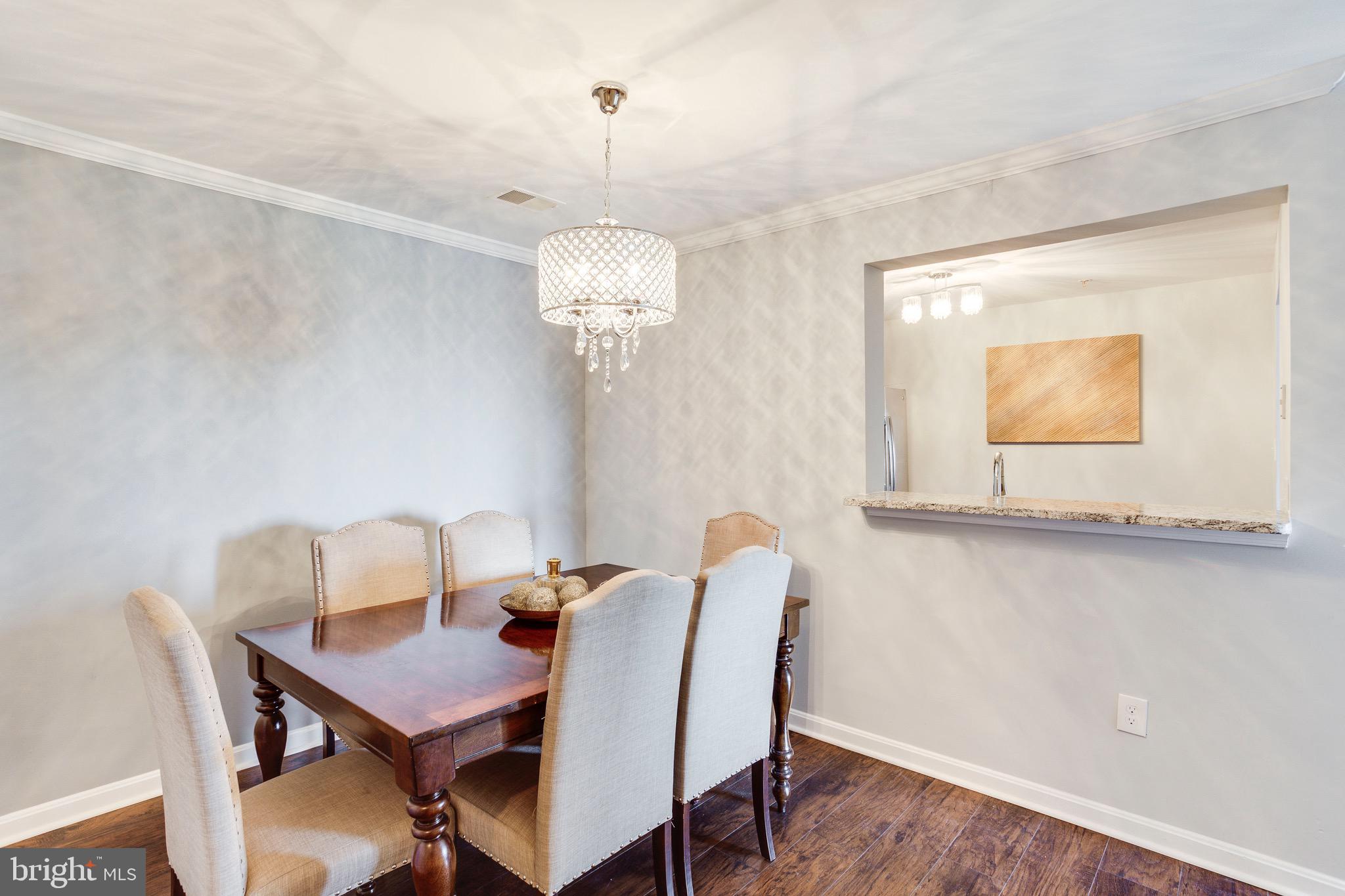 SUMMERHOUSE CONDO - Residential