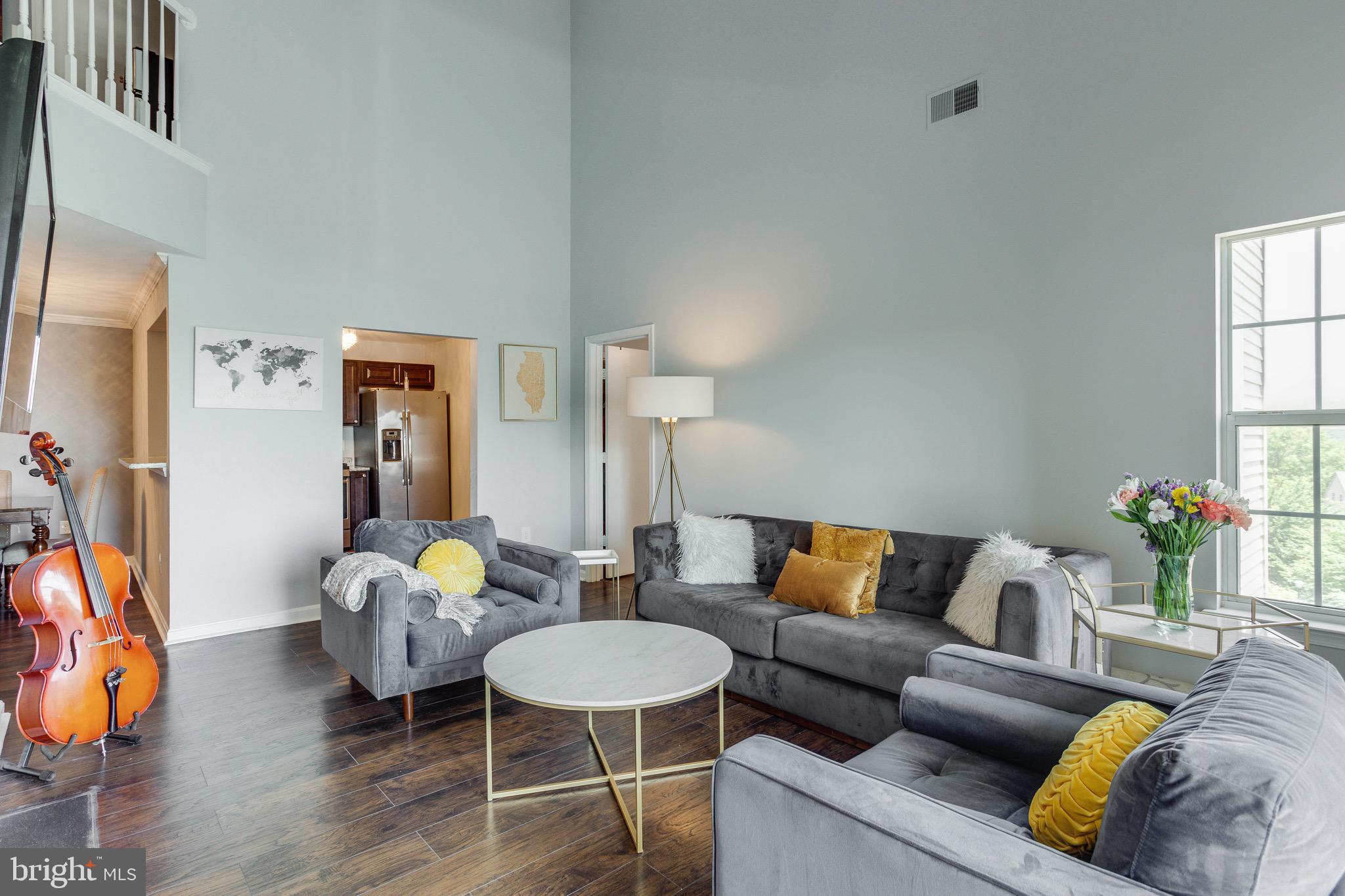 SUMMERHOUSE CONDO - Residential