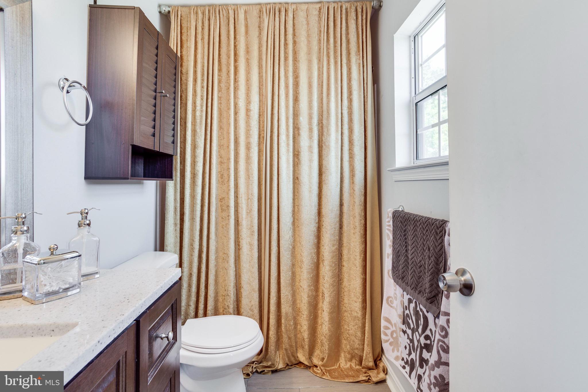 SUMMERHOUSE CONDO - Residential