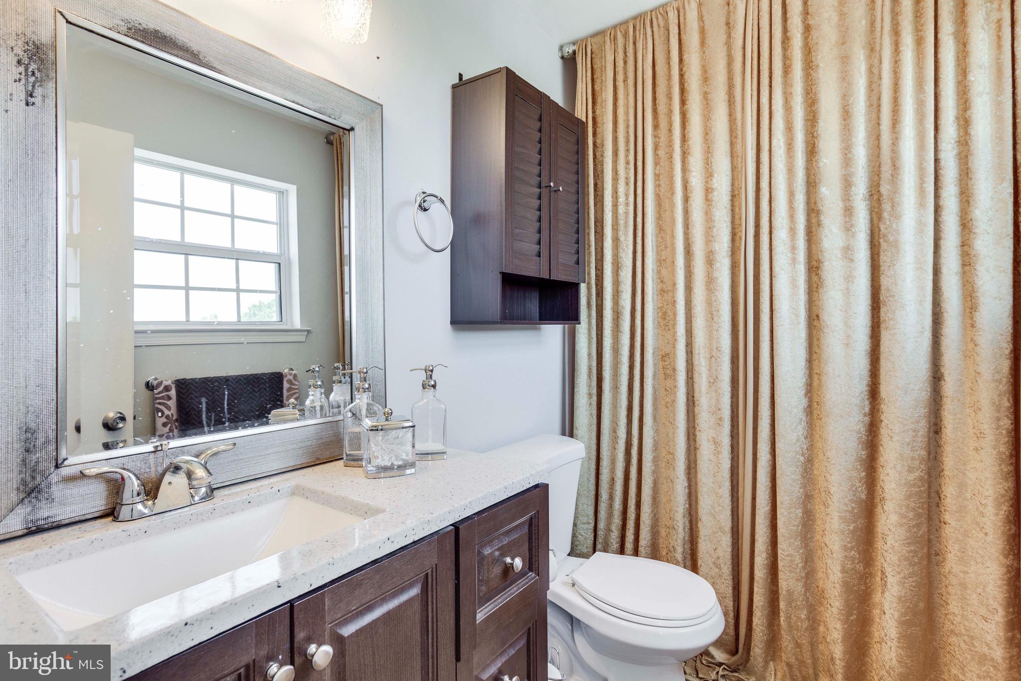 SUMMERHOUSE CONDO - Residential