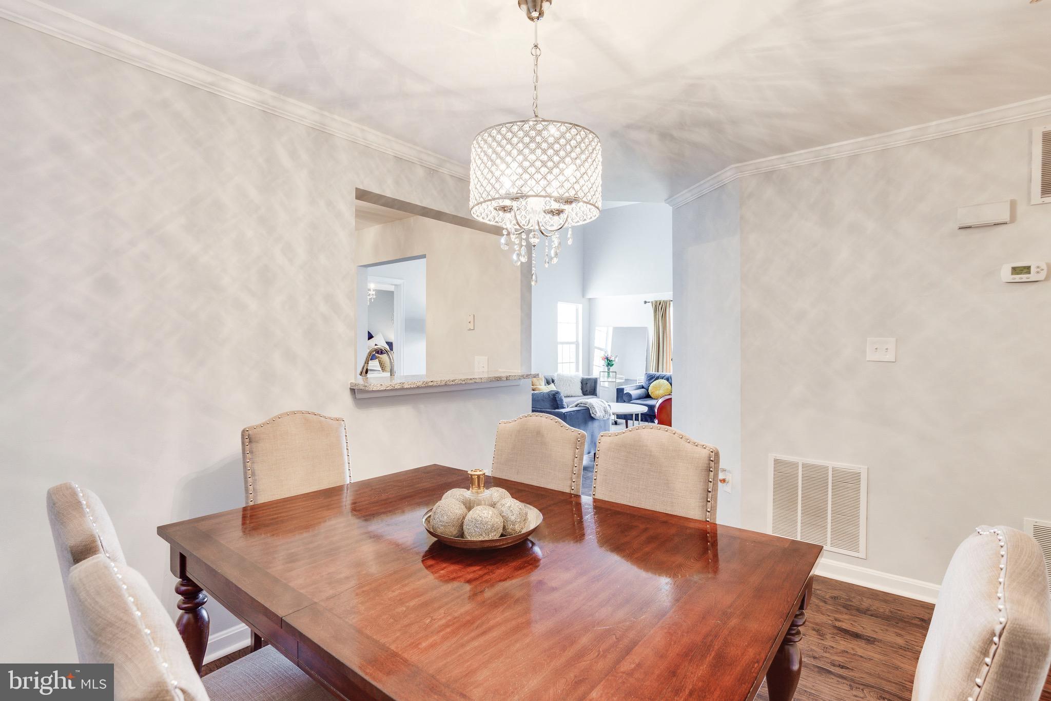 SUMMERHOUSE CONDO - Residential