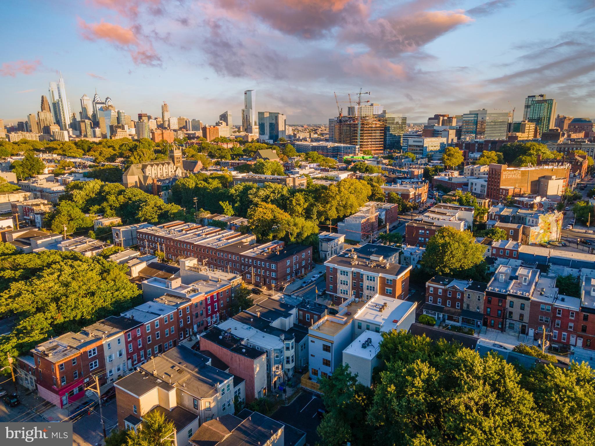 UNIVERSITY CITY - Residential Income