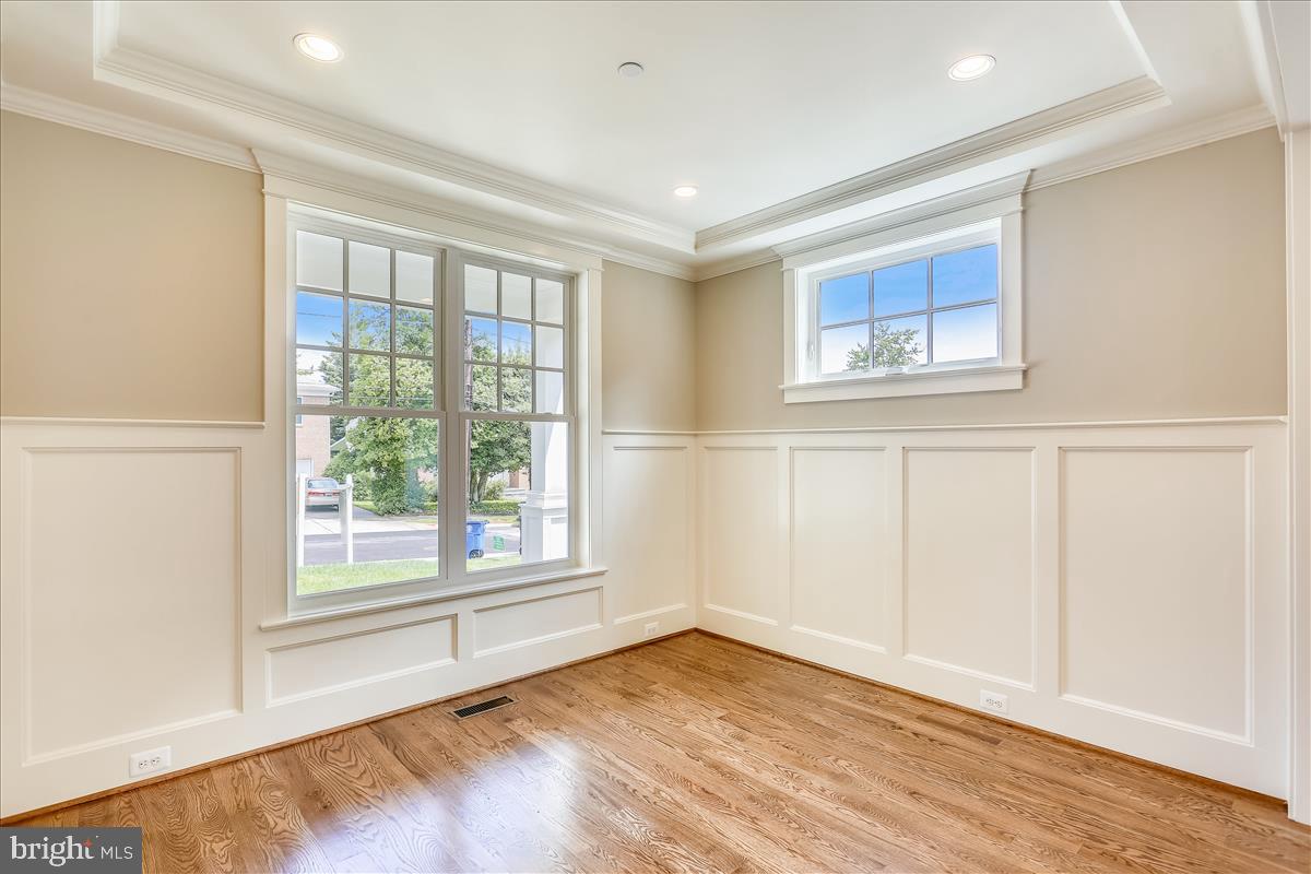 HENDRY ESTATES - Residential