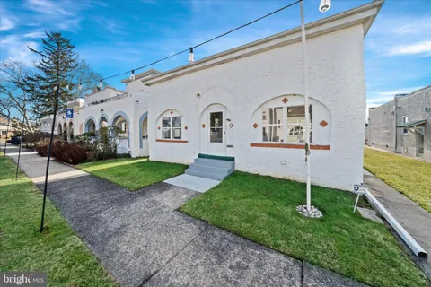 4 Corinne Court, Wilmington, DE MLS: DENC2090942