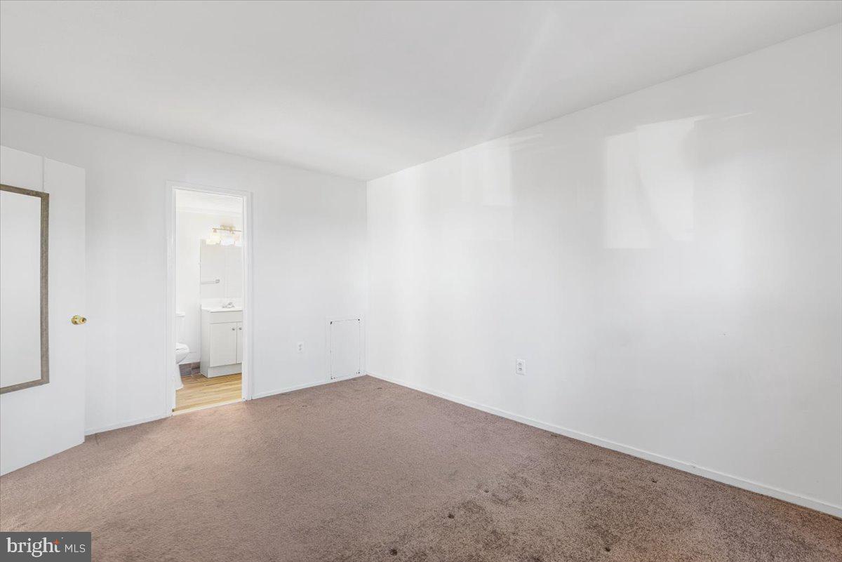 TIMBERLANE VILLAGE GARDEN CONDOMINIUMS - Residential