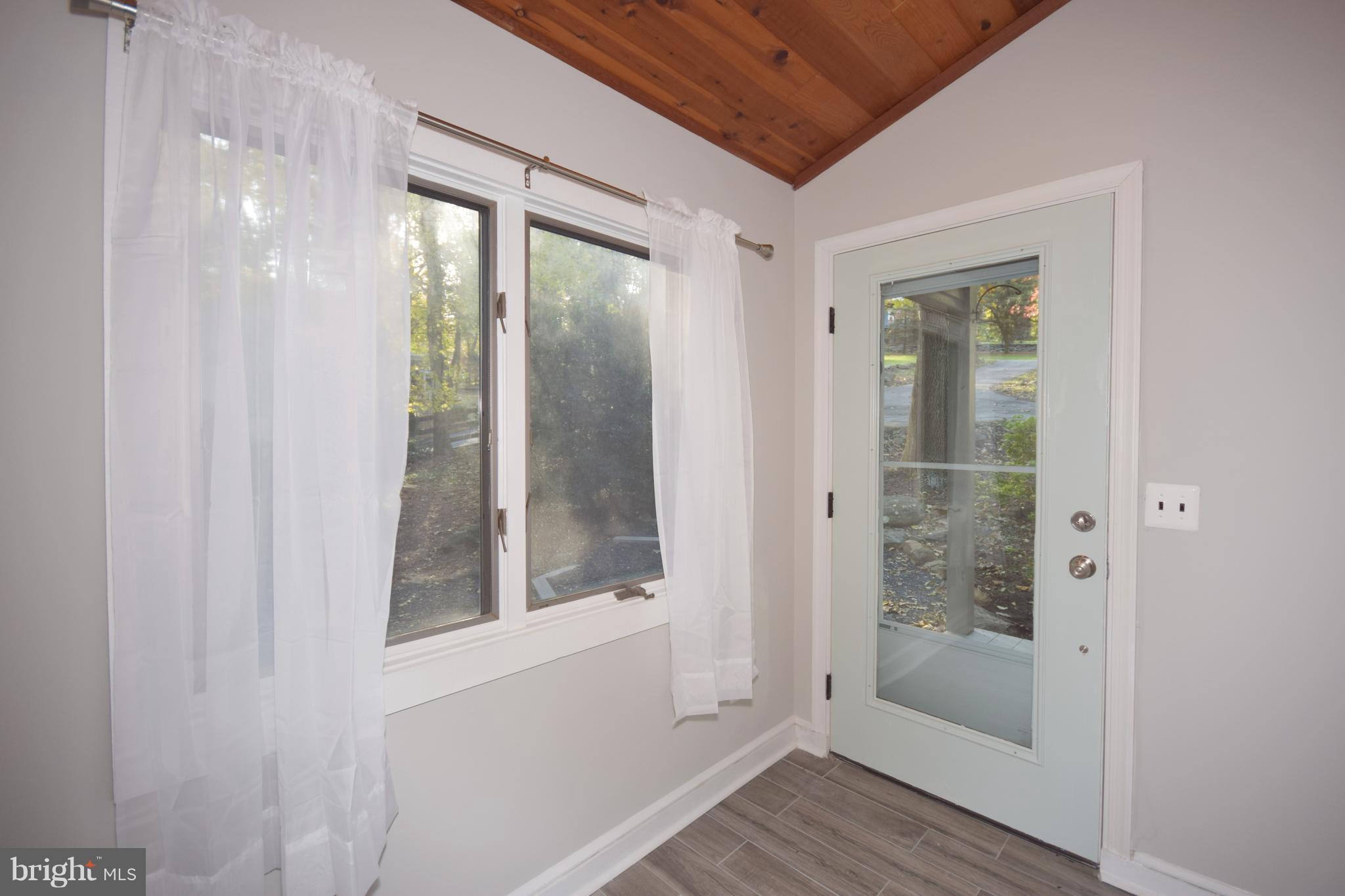 HIGH KNOB - Residential