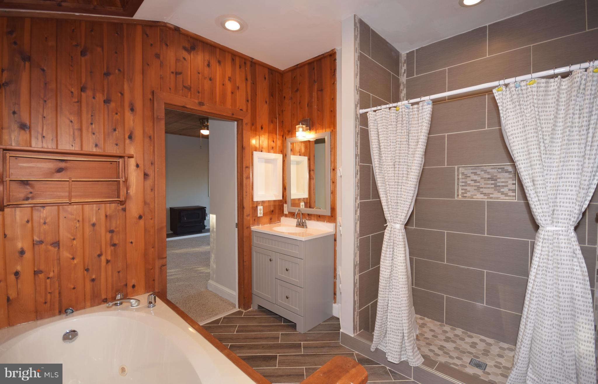 HIGH KNOB - Residential