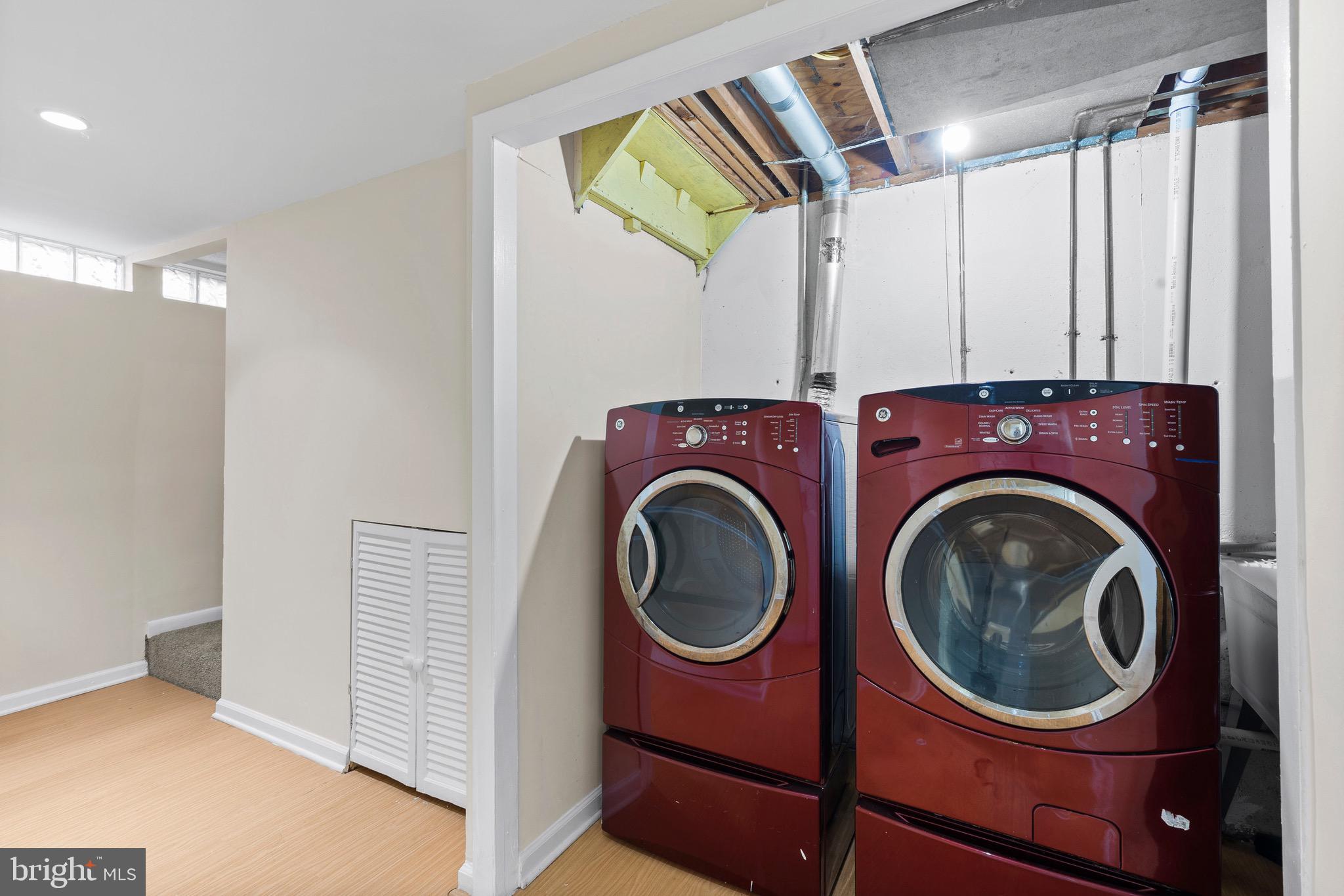 BROOKSHIRE - Residential Lease