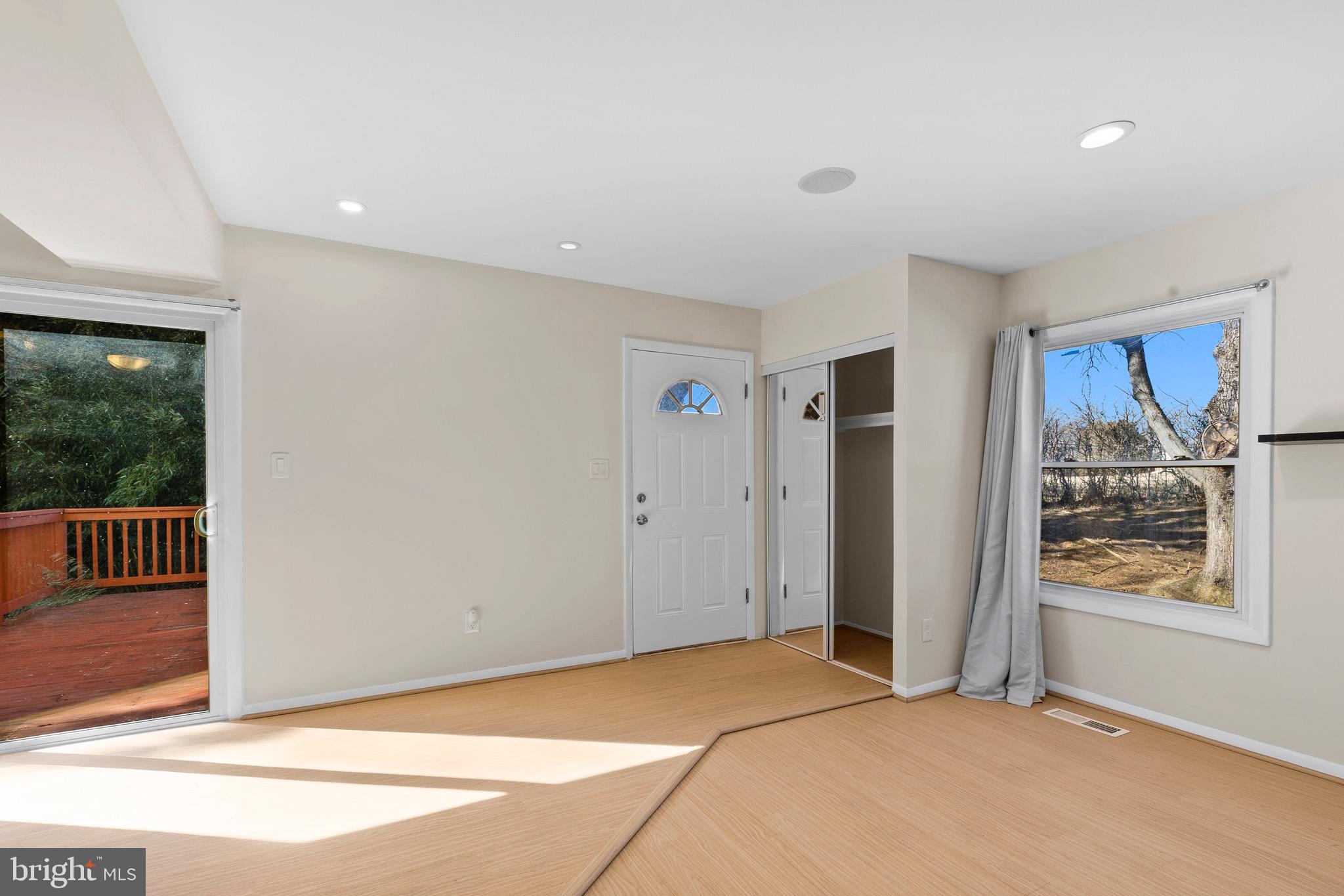 BROOKSHIRE - Residential Lease