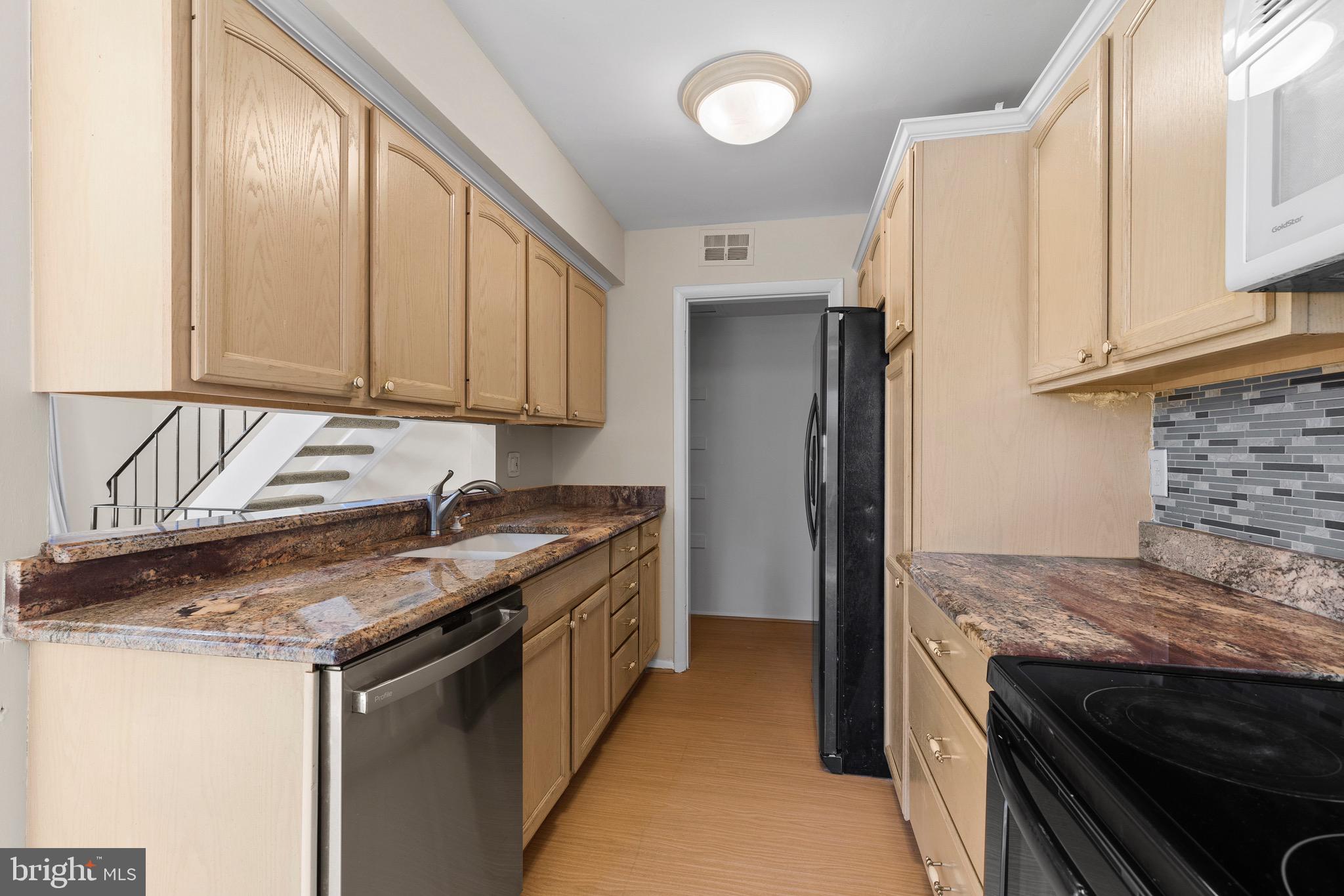 BROOKSHIRE - Residential Lease