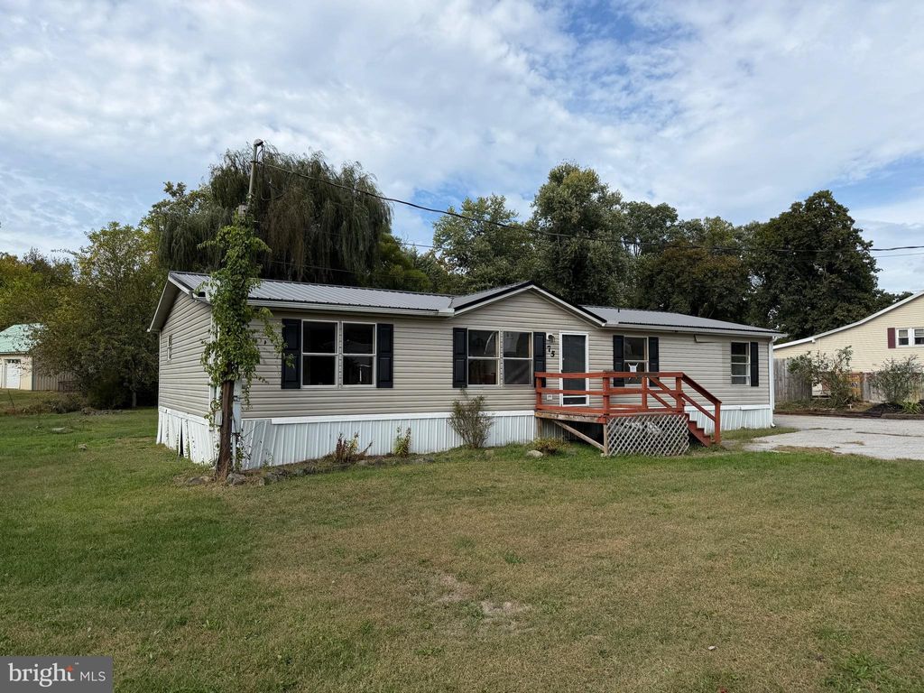 Photo of 75 Cragmoor Road, YORK HAVEN, PA 17370 (MLS # PAYK2091548)