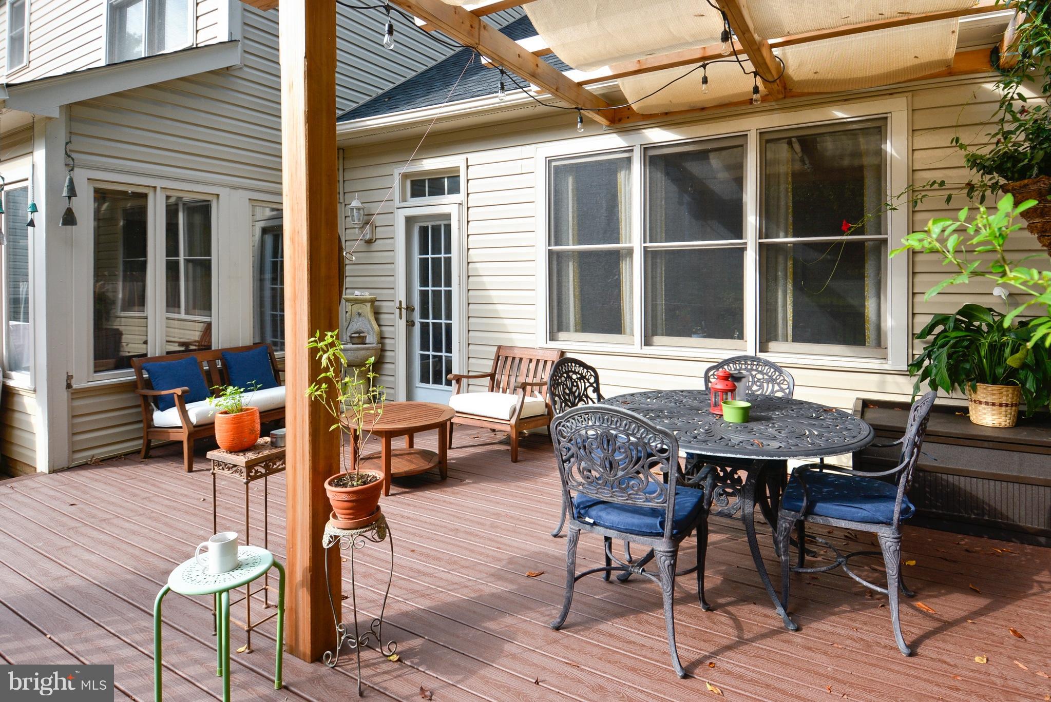 POTOMAC LAKES - Residential