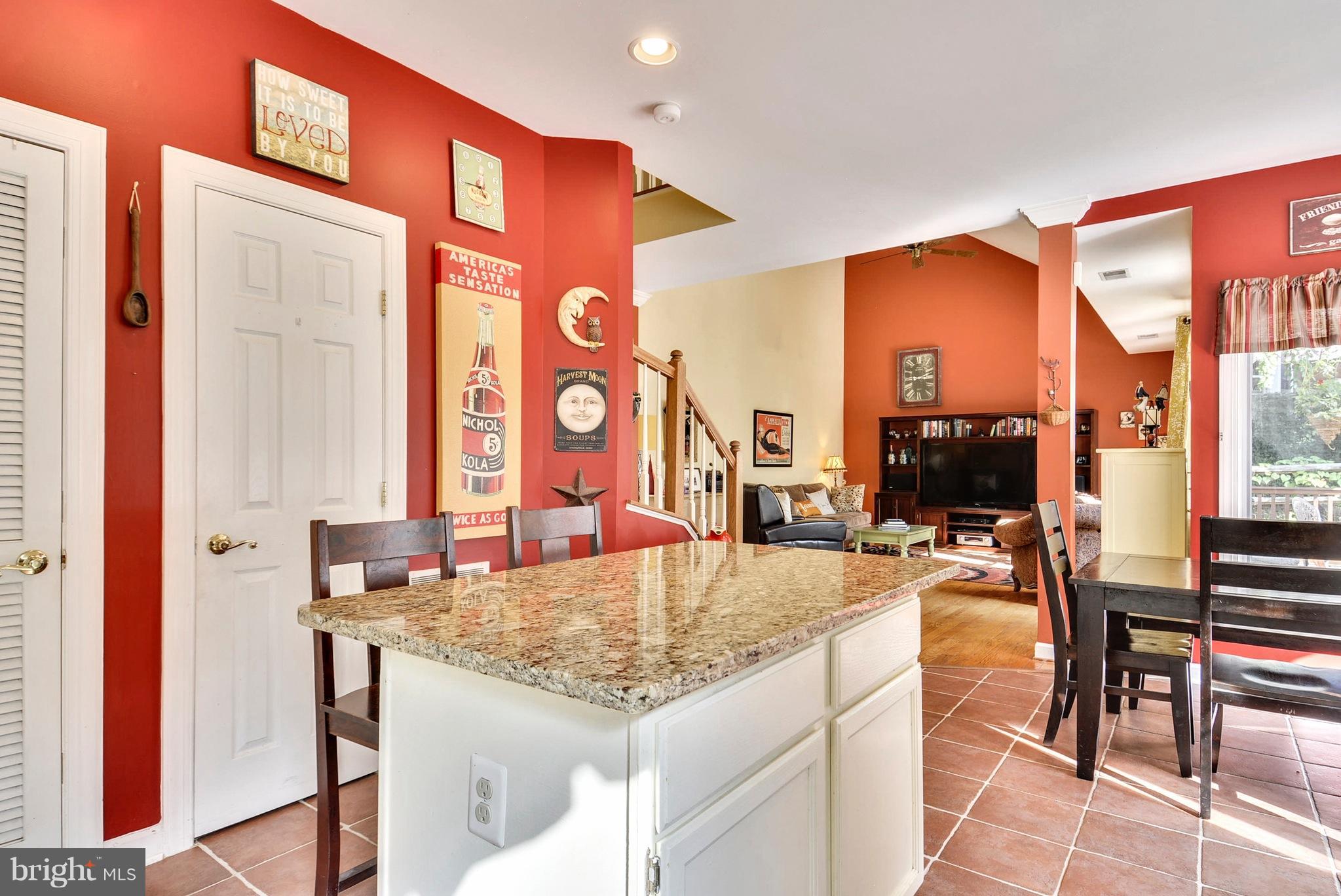 POTOMAC LAKES - Residential