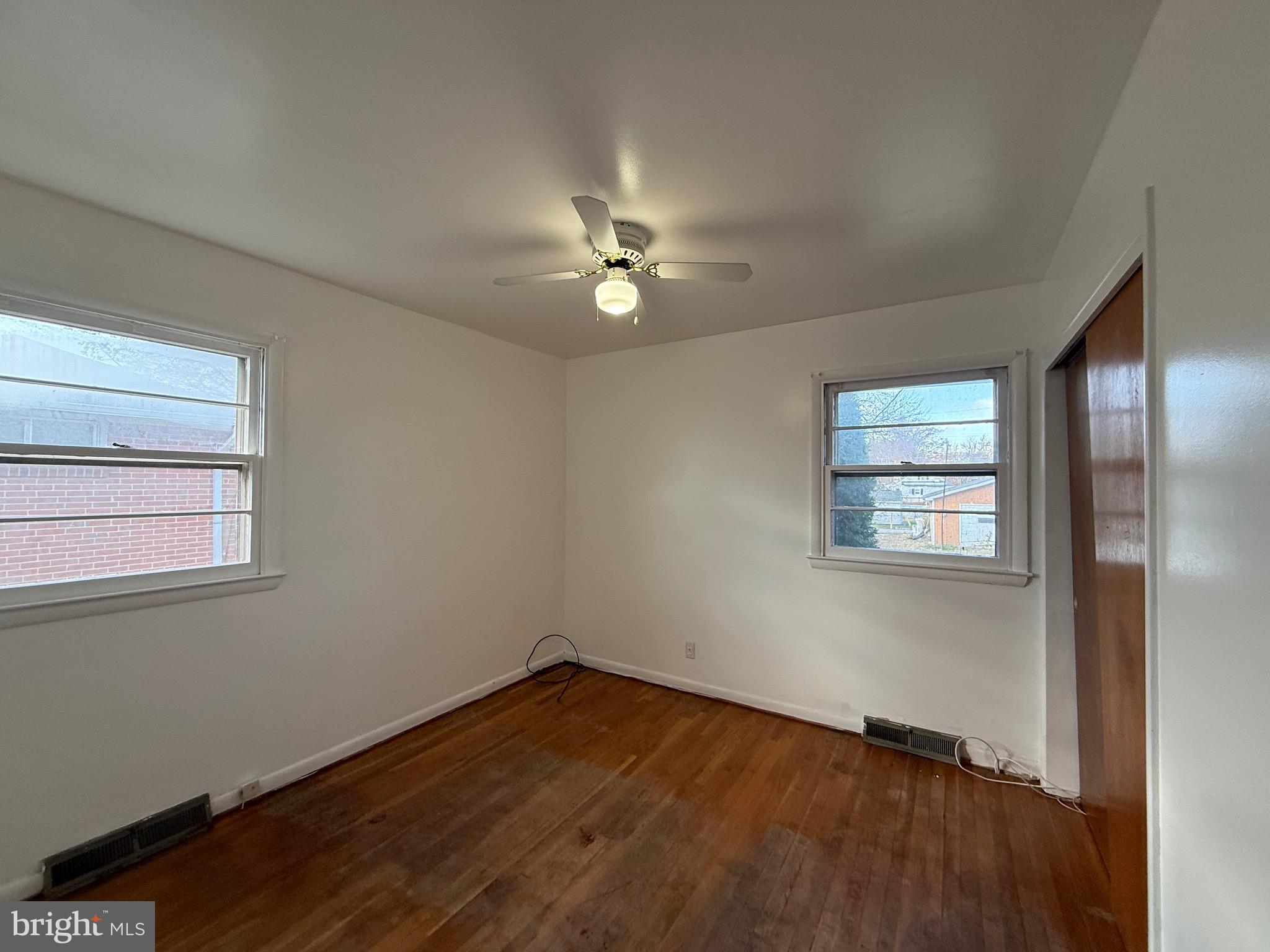 EDGEMERE/SPARROWS POINT - Residential Lease
