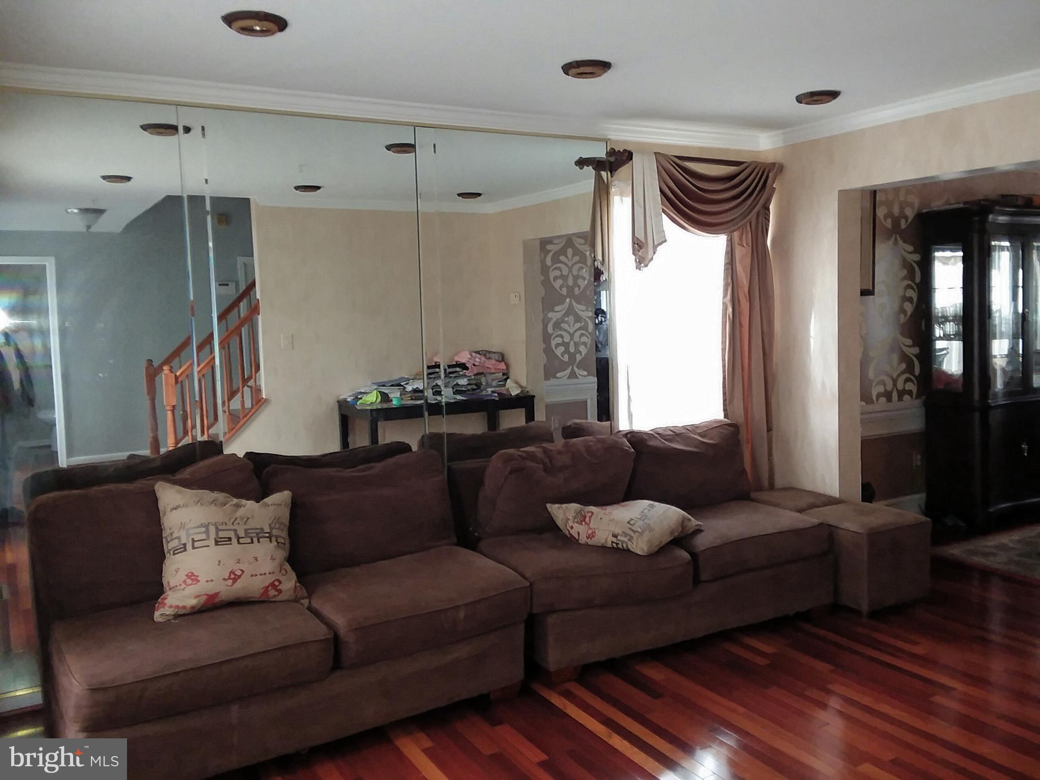 COVINGTON - Residential