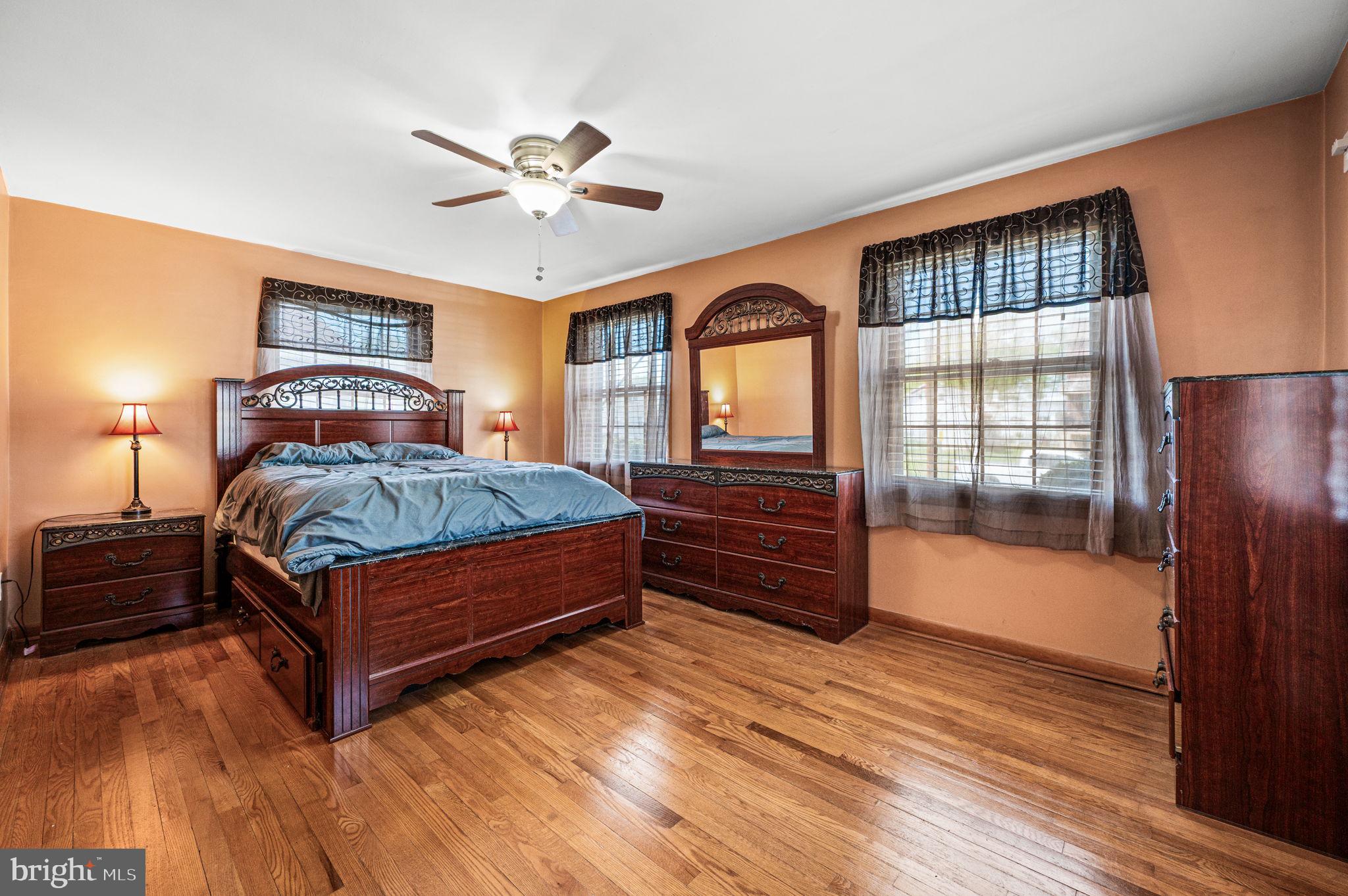 LESTER - Residential