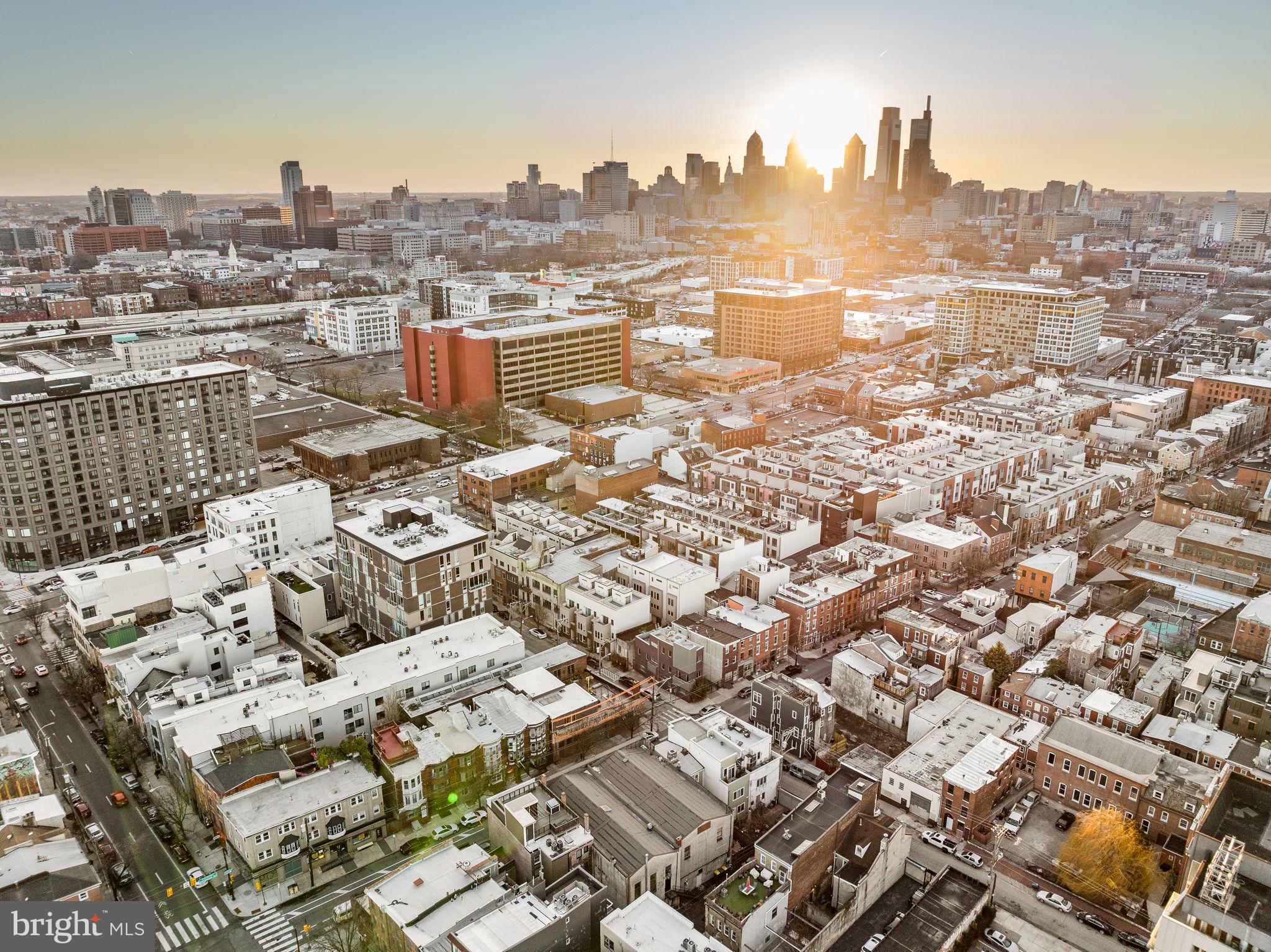 NORTHERN LIBERTIES - Commercial Sale