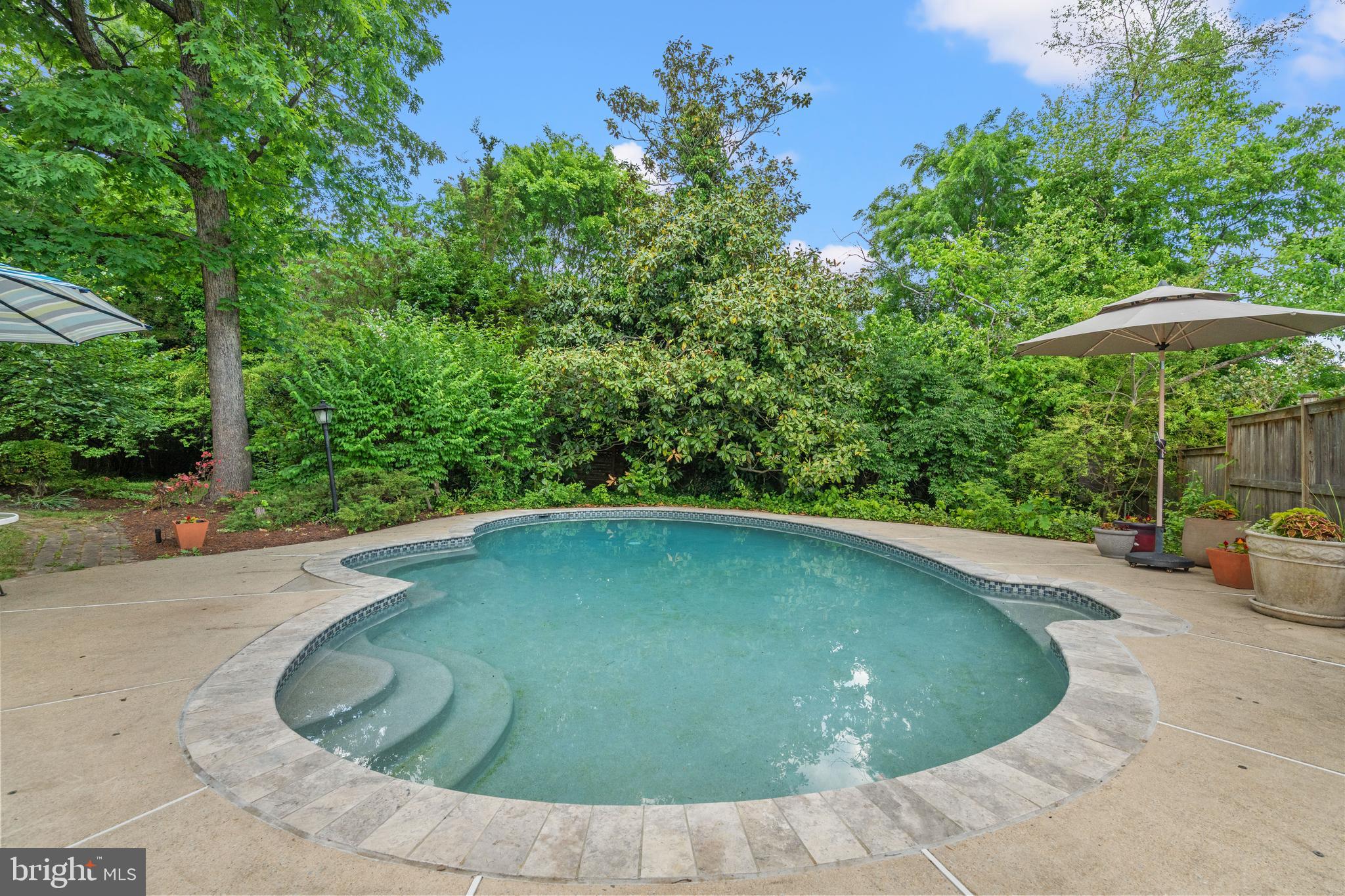 MASON HILL - Residential