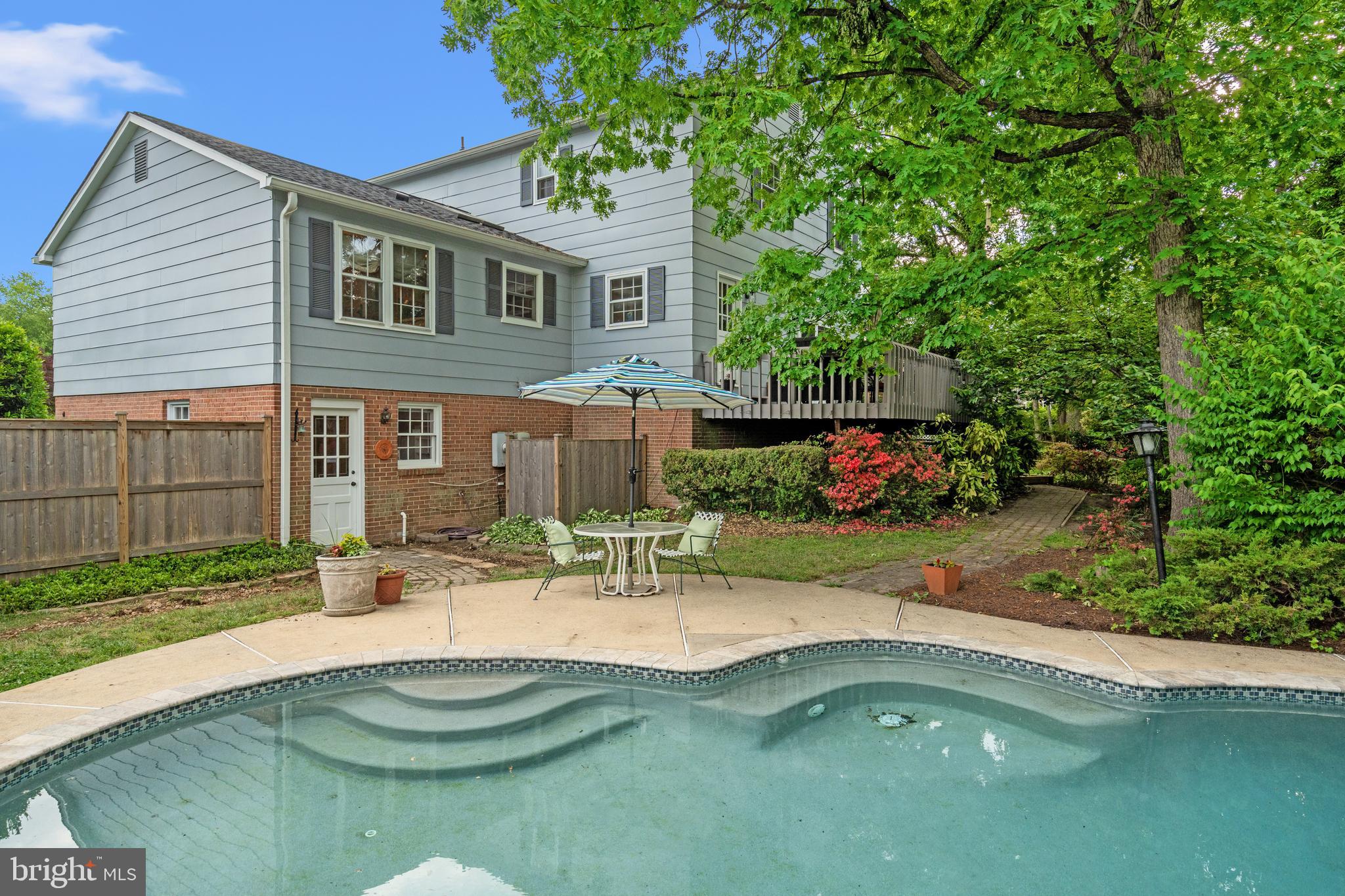 MASON HILL - Residential