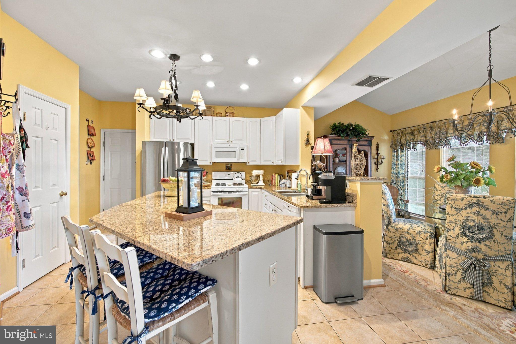 510 RAMBLING SUNSET CIRCLE