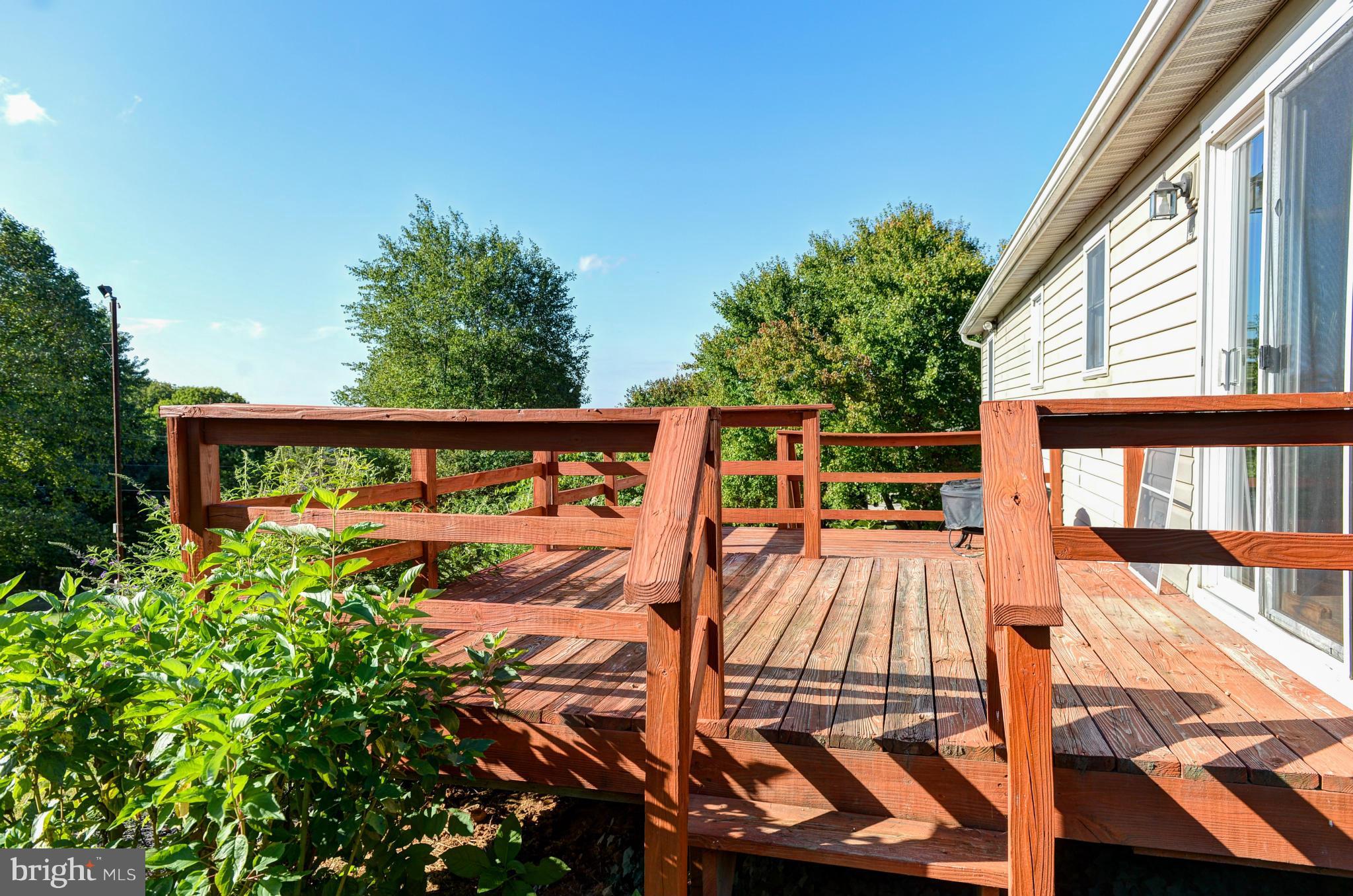 TOPEKA EAST - Residential