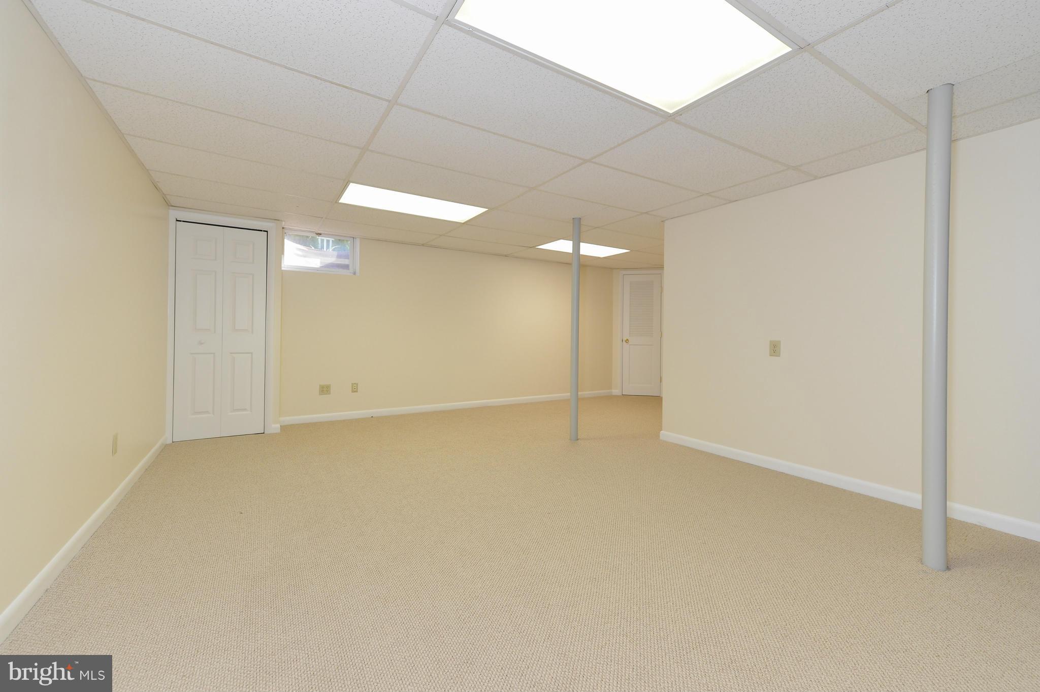 TOPEKA EAST - Residential