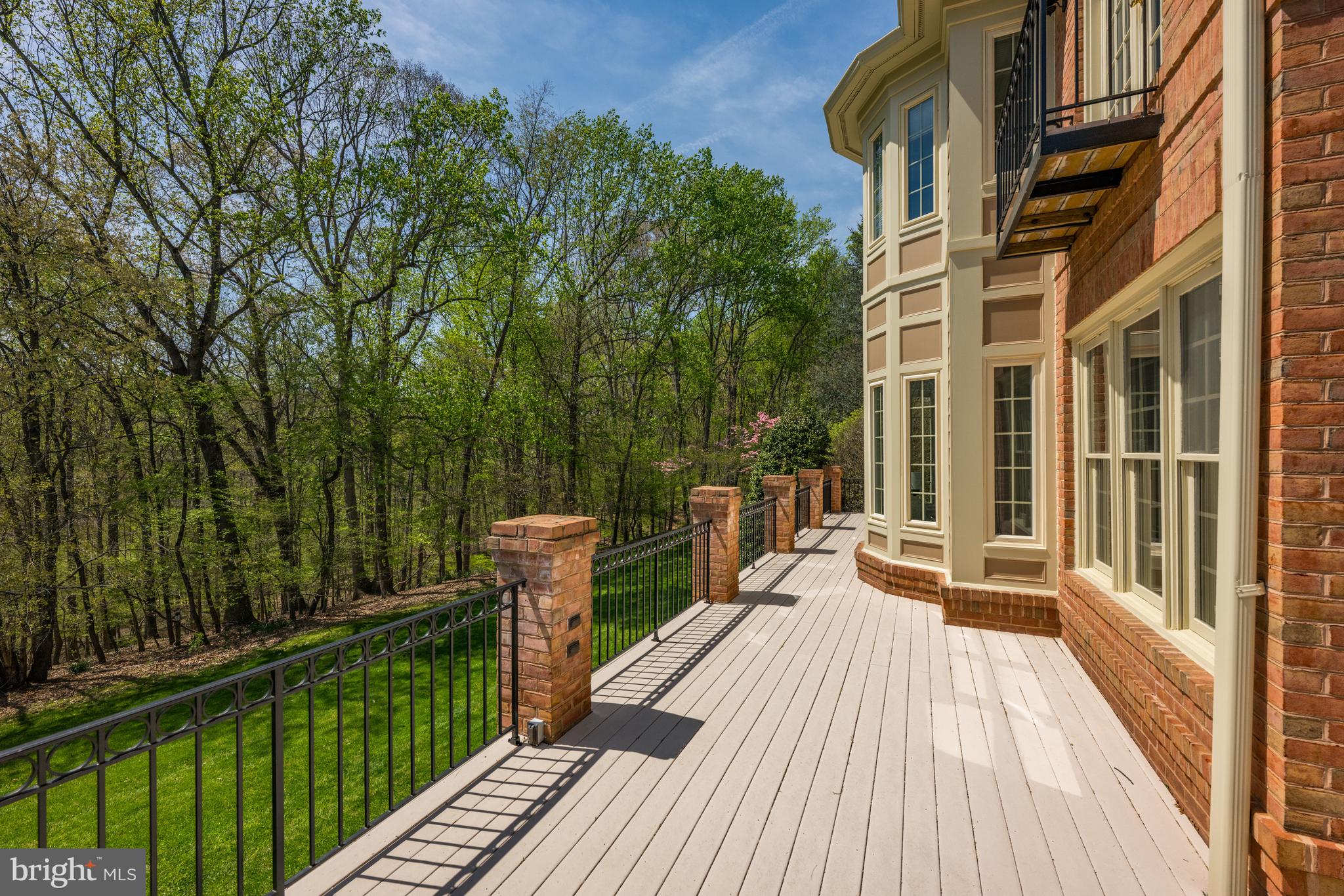 AVENEL - Residential