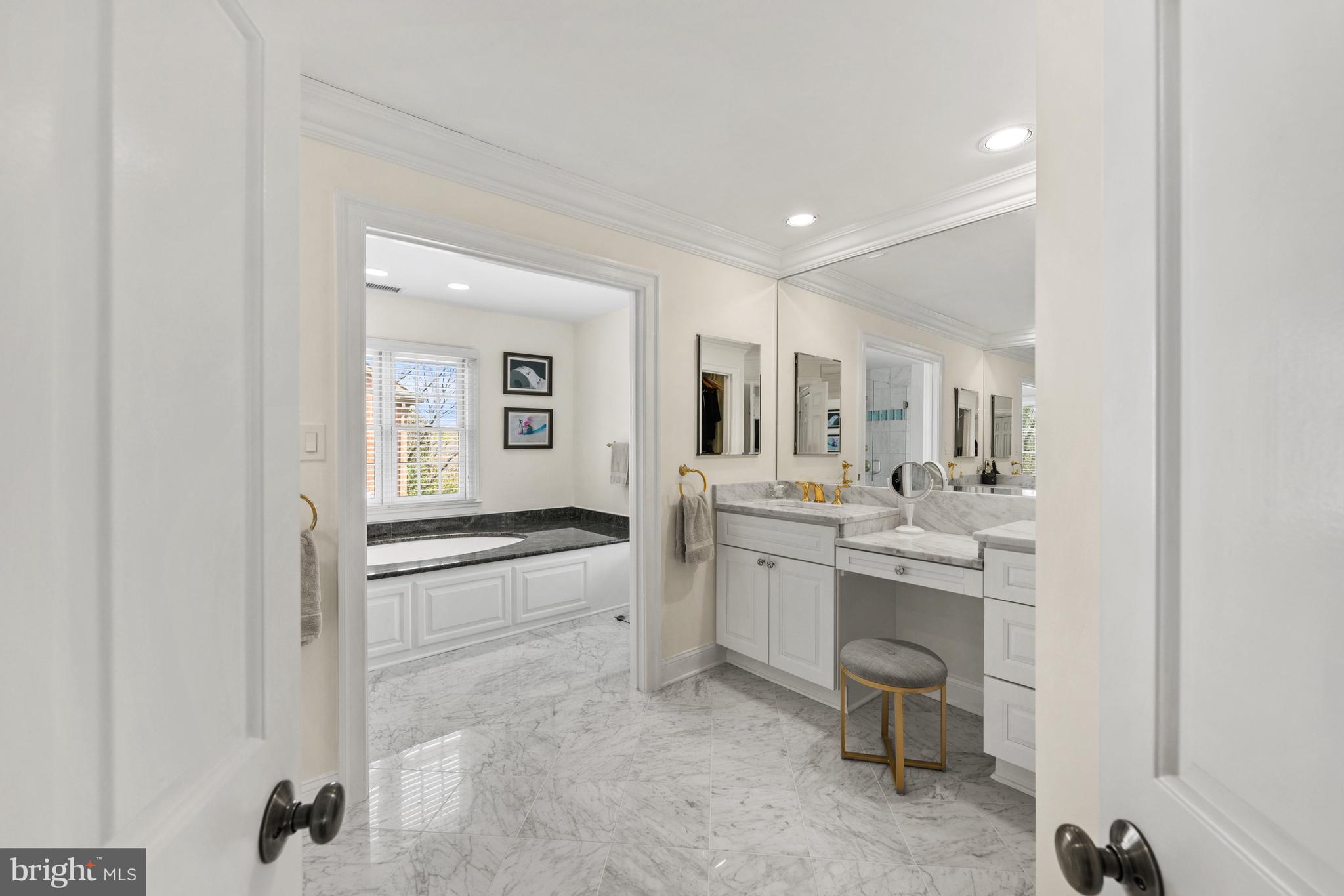 AVENEL - Residential