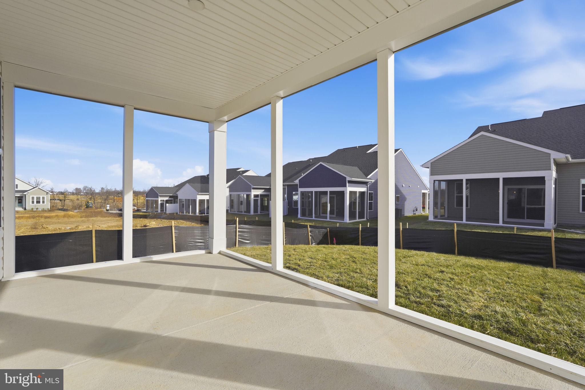 HIATT POINTE AT SNOWDEN BRIDGE - Residential