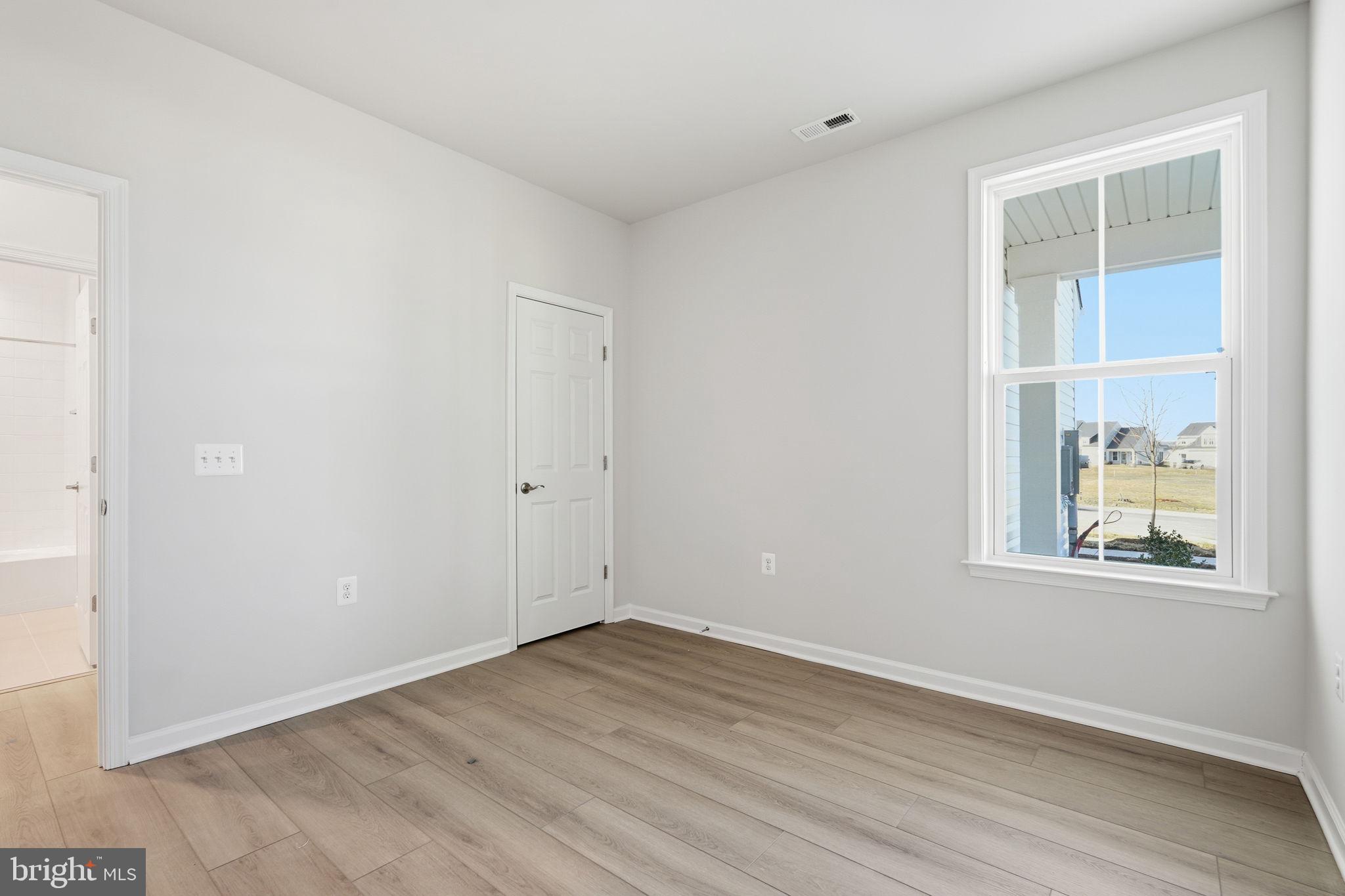 HIATT POINTE AT SNOWDEN BRIDGE - Residential