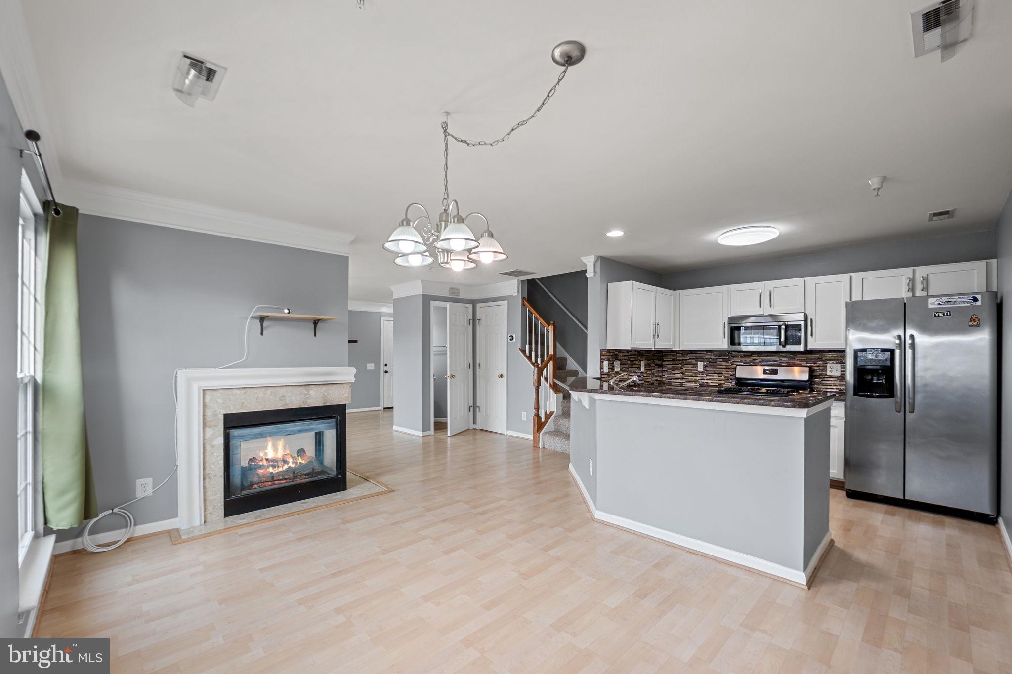 CHATHAM GREEN CONDOMINIUM - Residential Lease